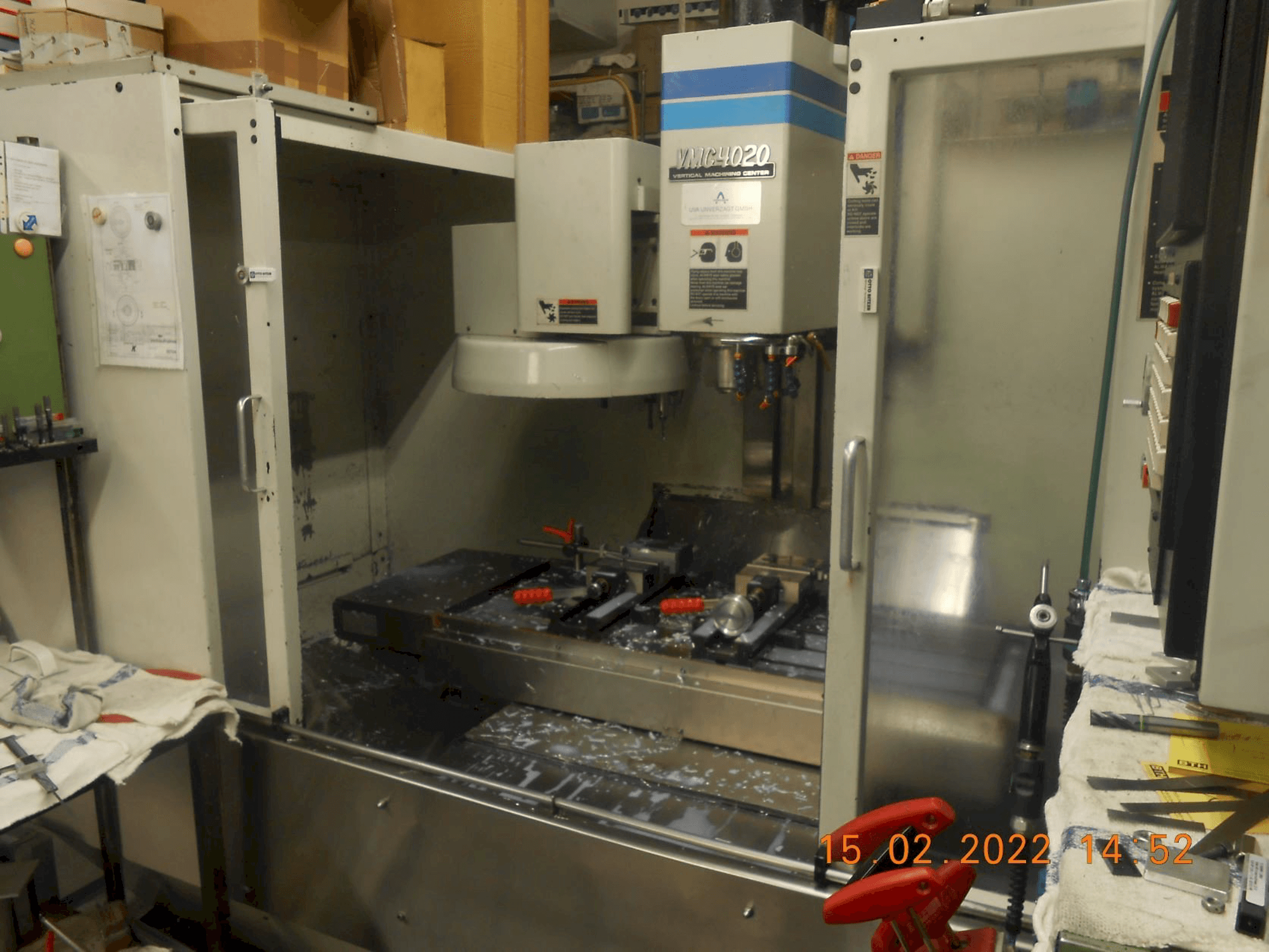 Makine FADAL CNC Bearbeitungszentrum VMC 4020 - Önden görünüm