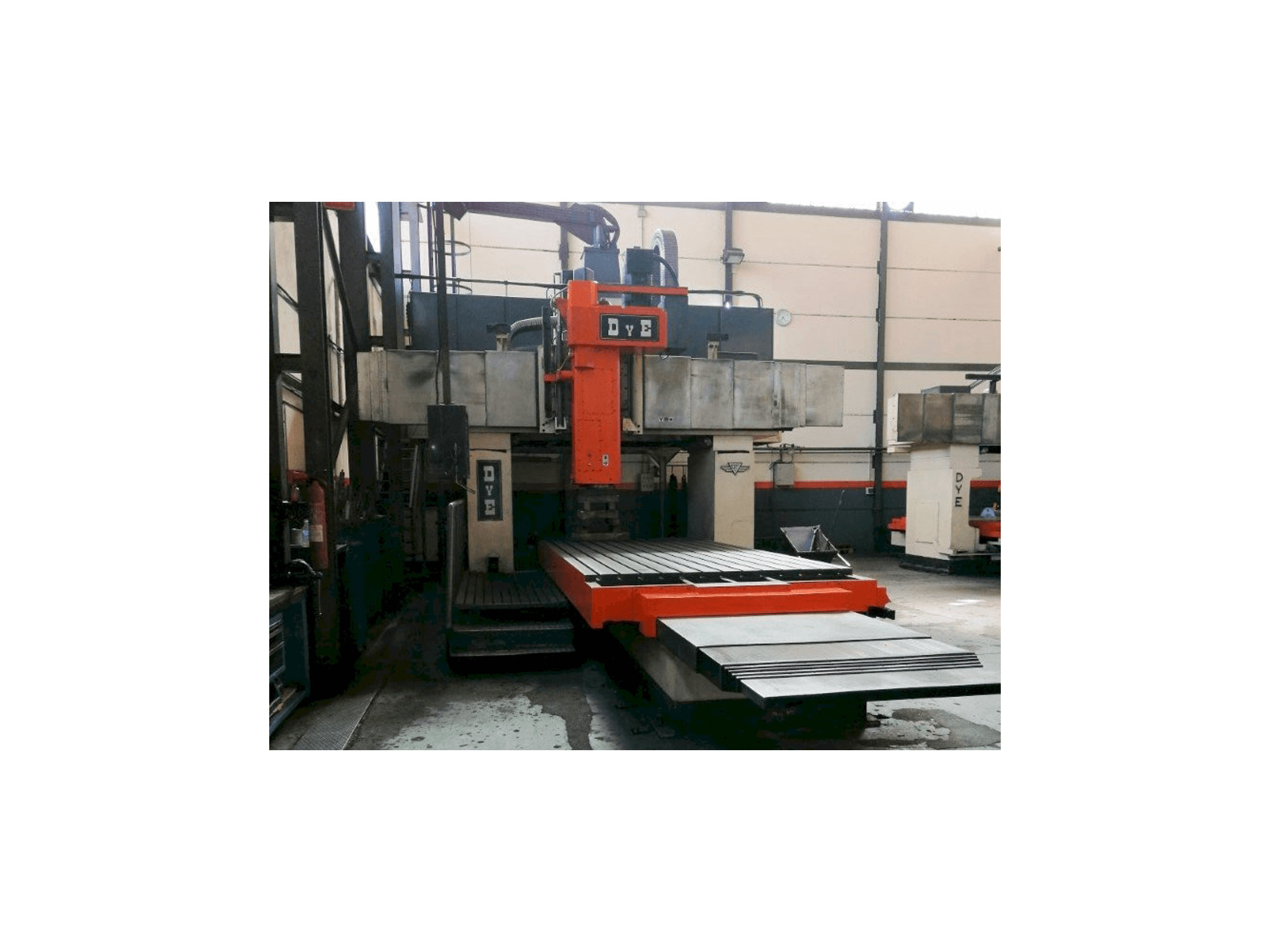 Makine DYE FPF-2-C-NC - Önden görünüm