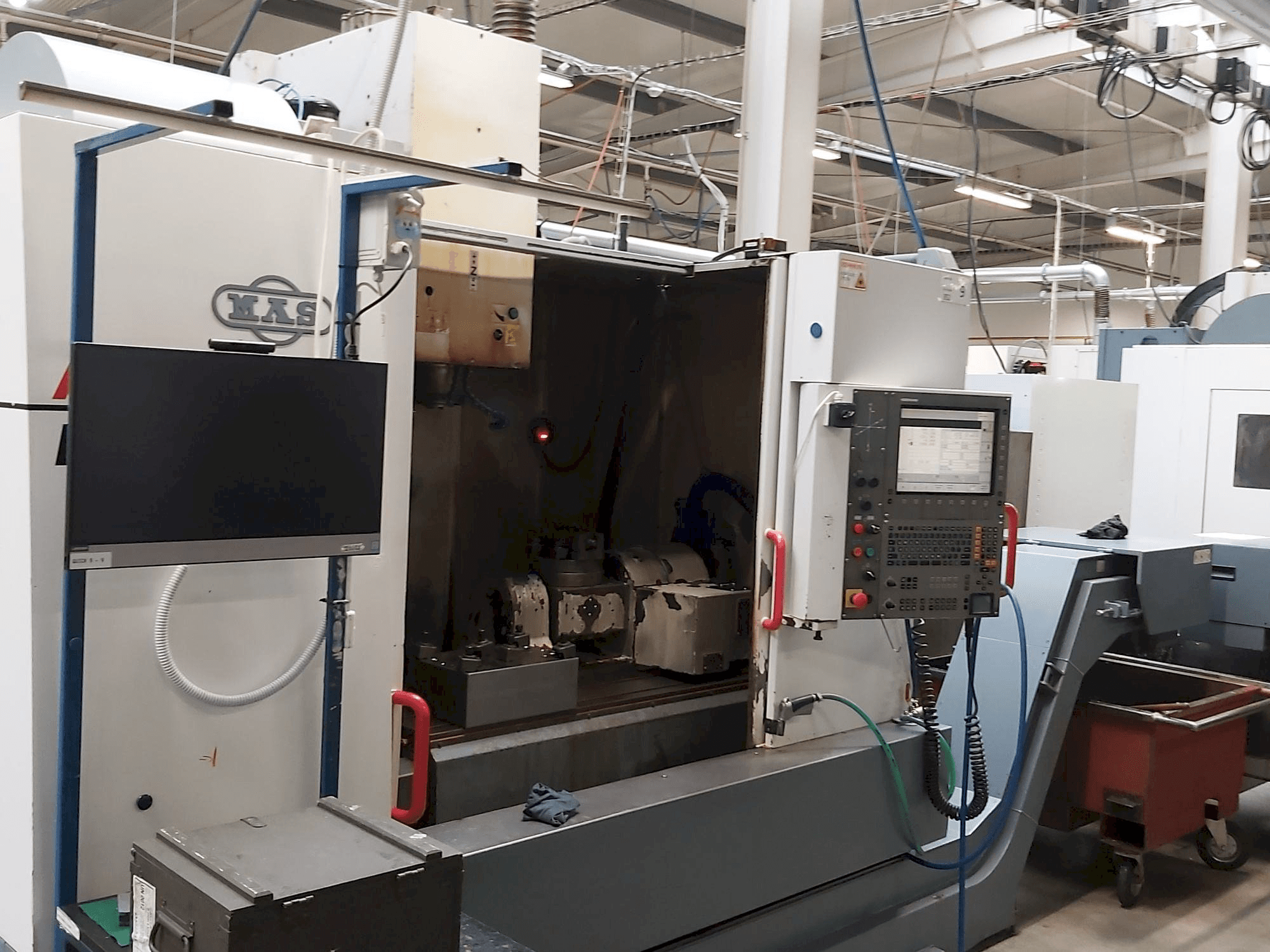 Makine KOVOSVIT MAS MCV 1016 Quick - Sol taraftaki görüntü