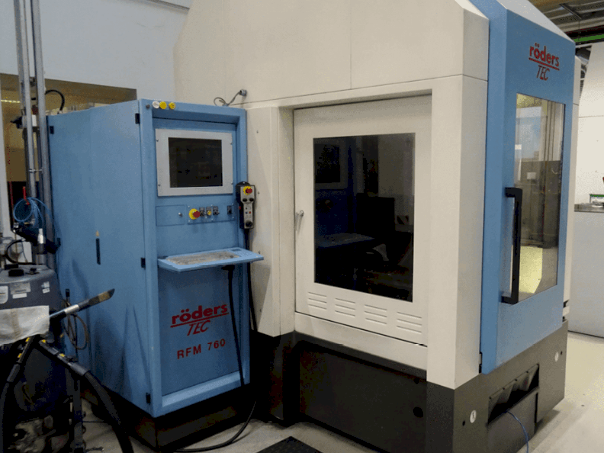 Makine Roders RFM 760 - Önden görünüm