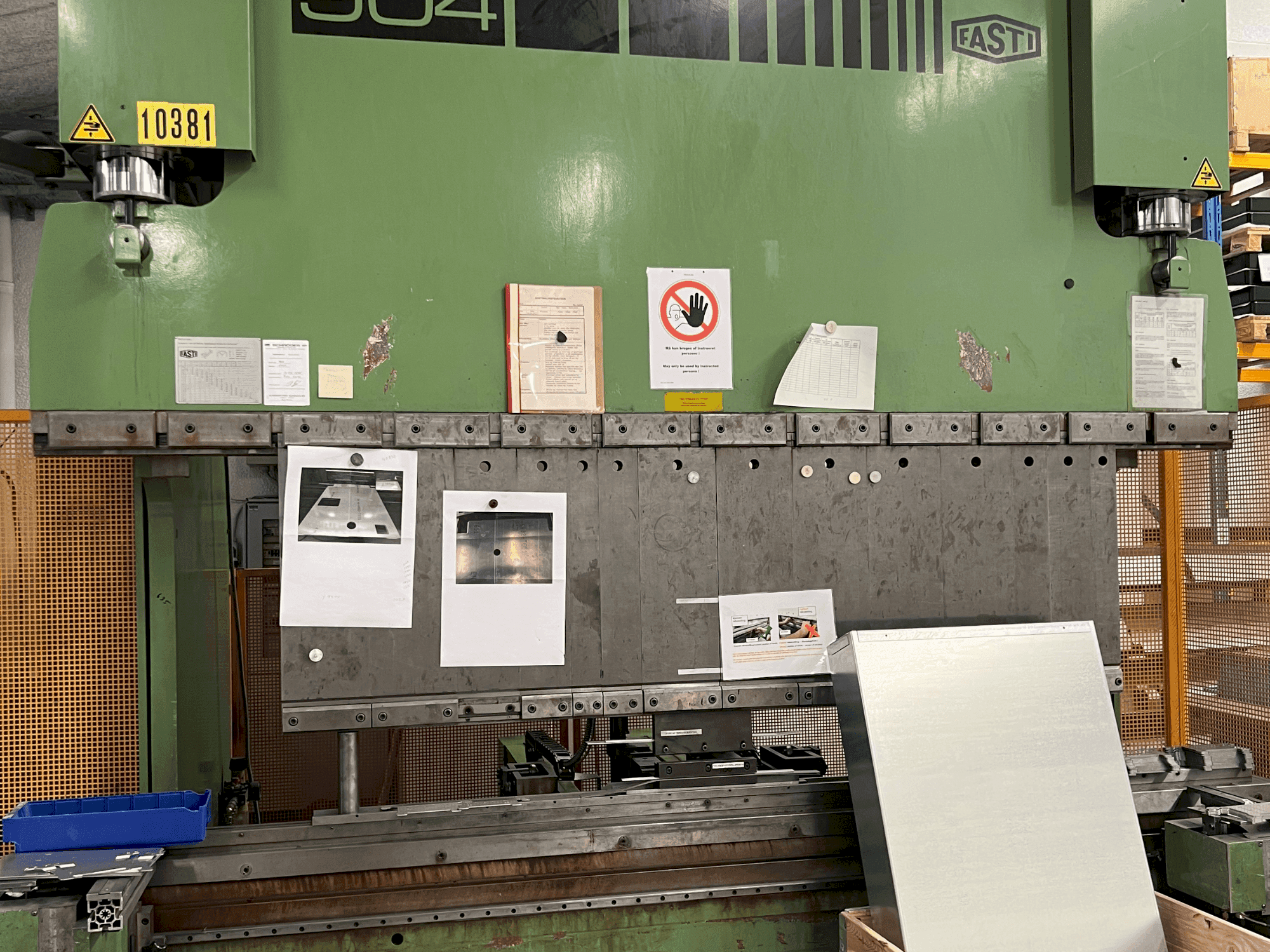 Makine FASTI 904 - Önden görünüm