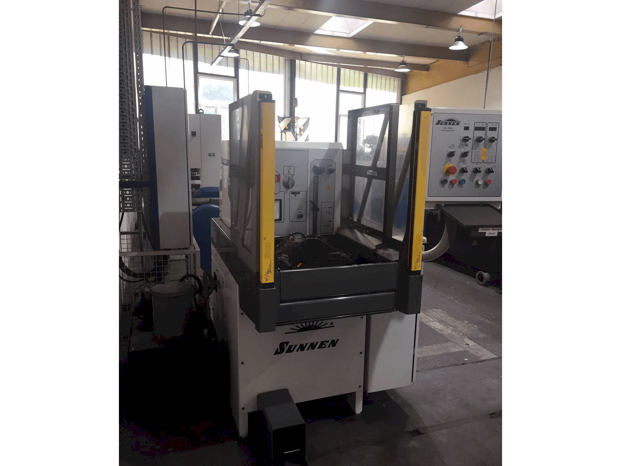 Makine Sunnen ML-2000 - Önden görünüm