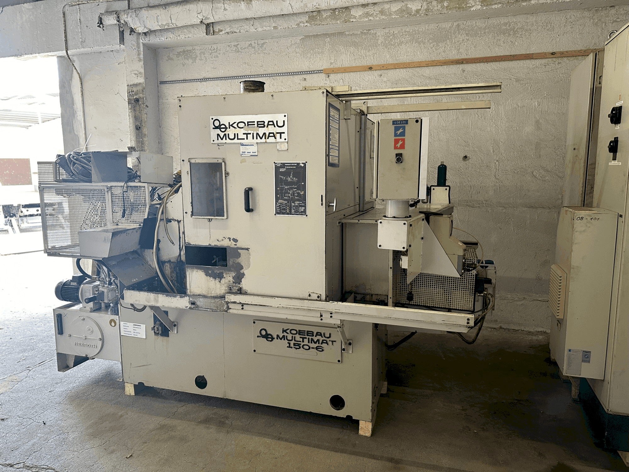 Makine KOEBAU Multimat 150 - Önden görünüm