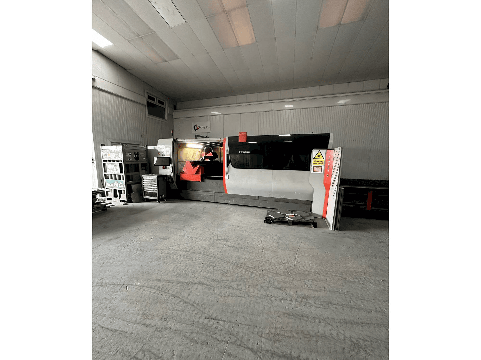 Makine Bystronic Bystar 6KW 3015 Fiber - Önden görünüm