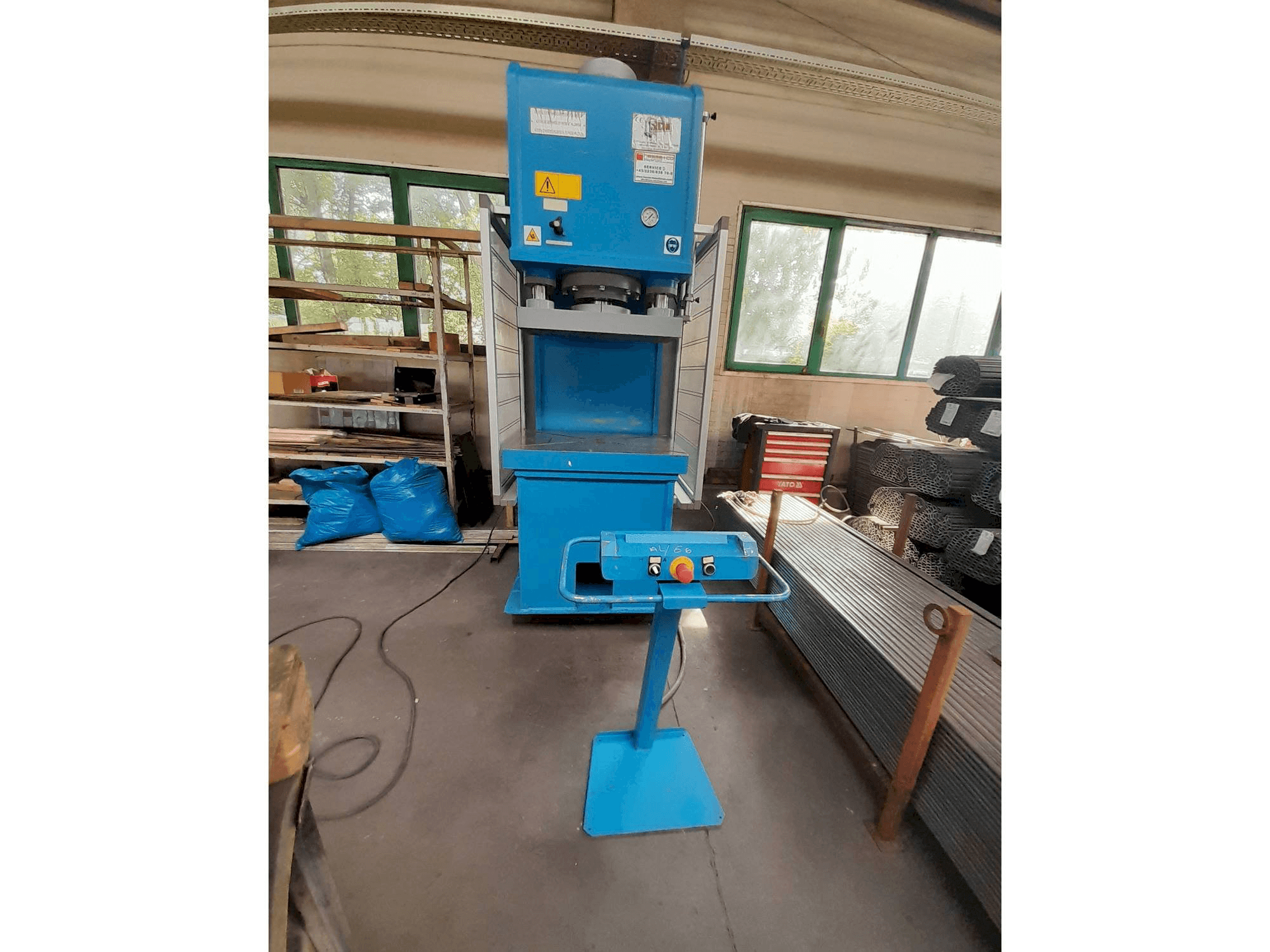 Makine SICMI PCL 100 A - Önden görünüm