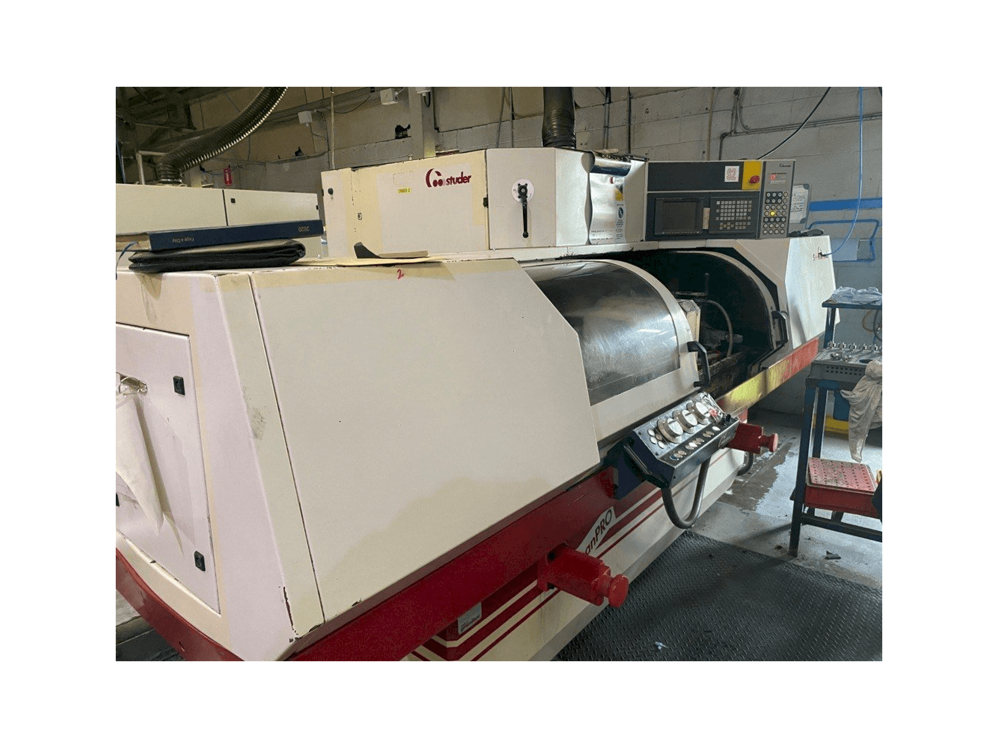 Makine STUDER S30 lean PRO - Önden görünüm