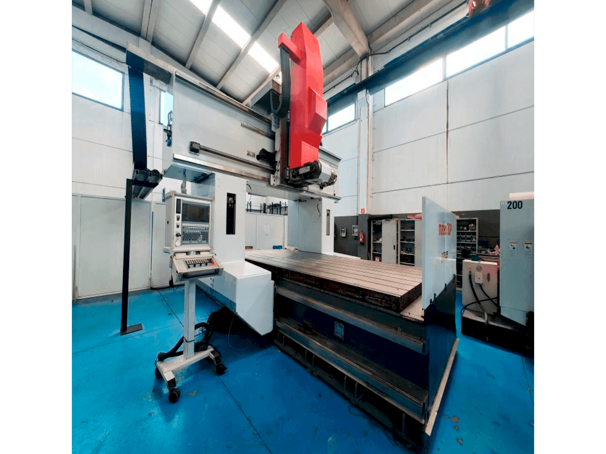 Makine Matec 30P - Önden görünüm