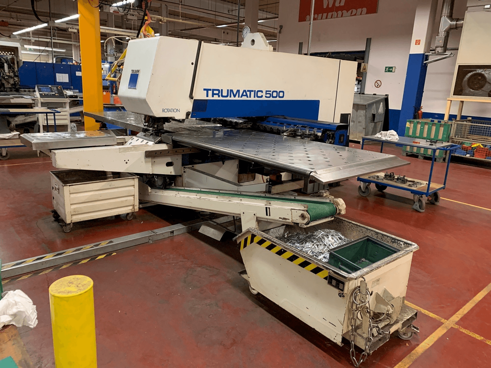 Makine Trumpf TC 500 R - Önden görünüm