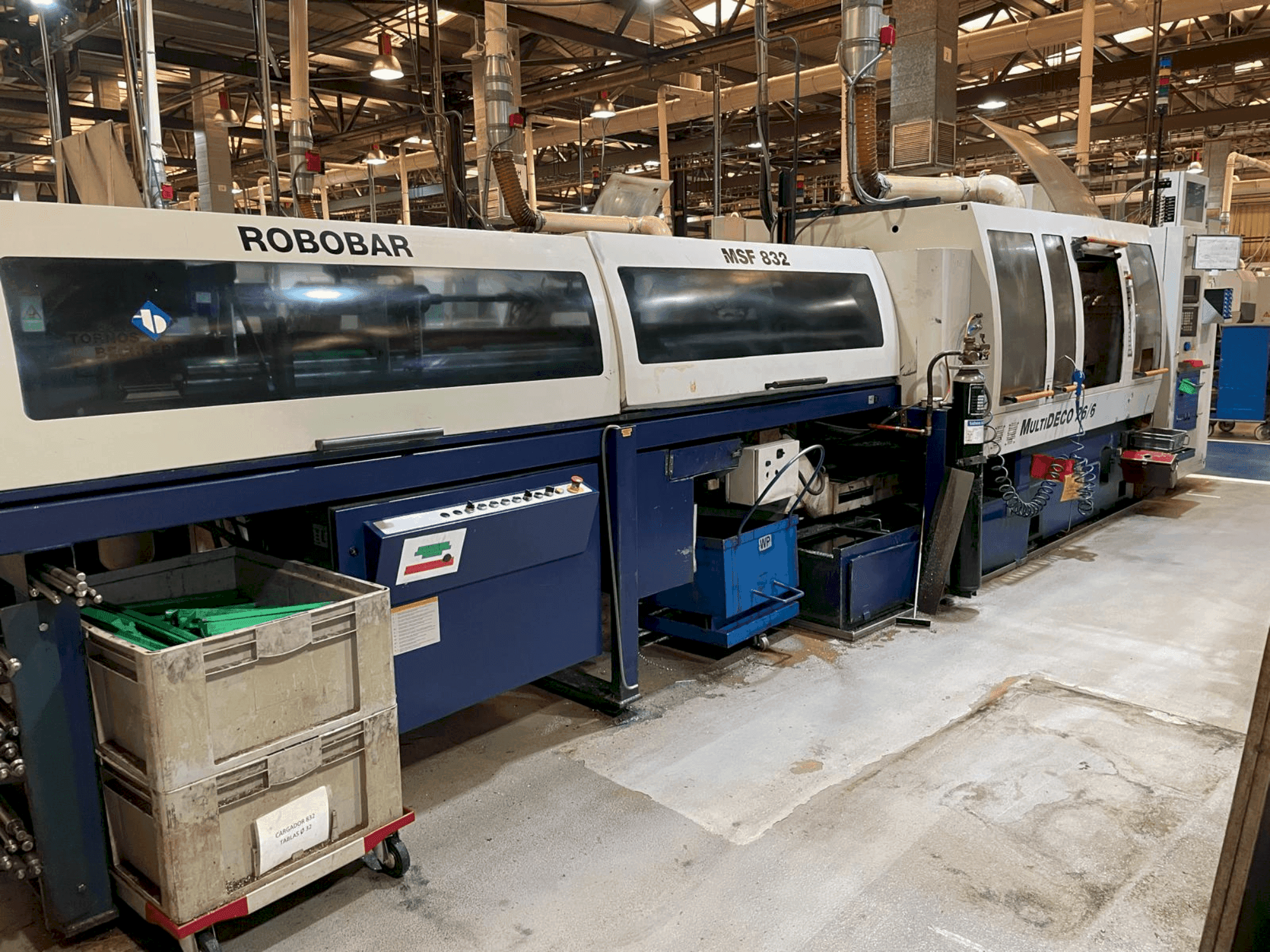 Makine Tornos-Bechler MultiDeco 26-6 - Önden görünüm