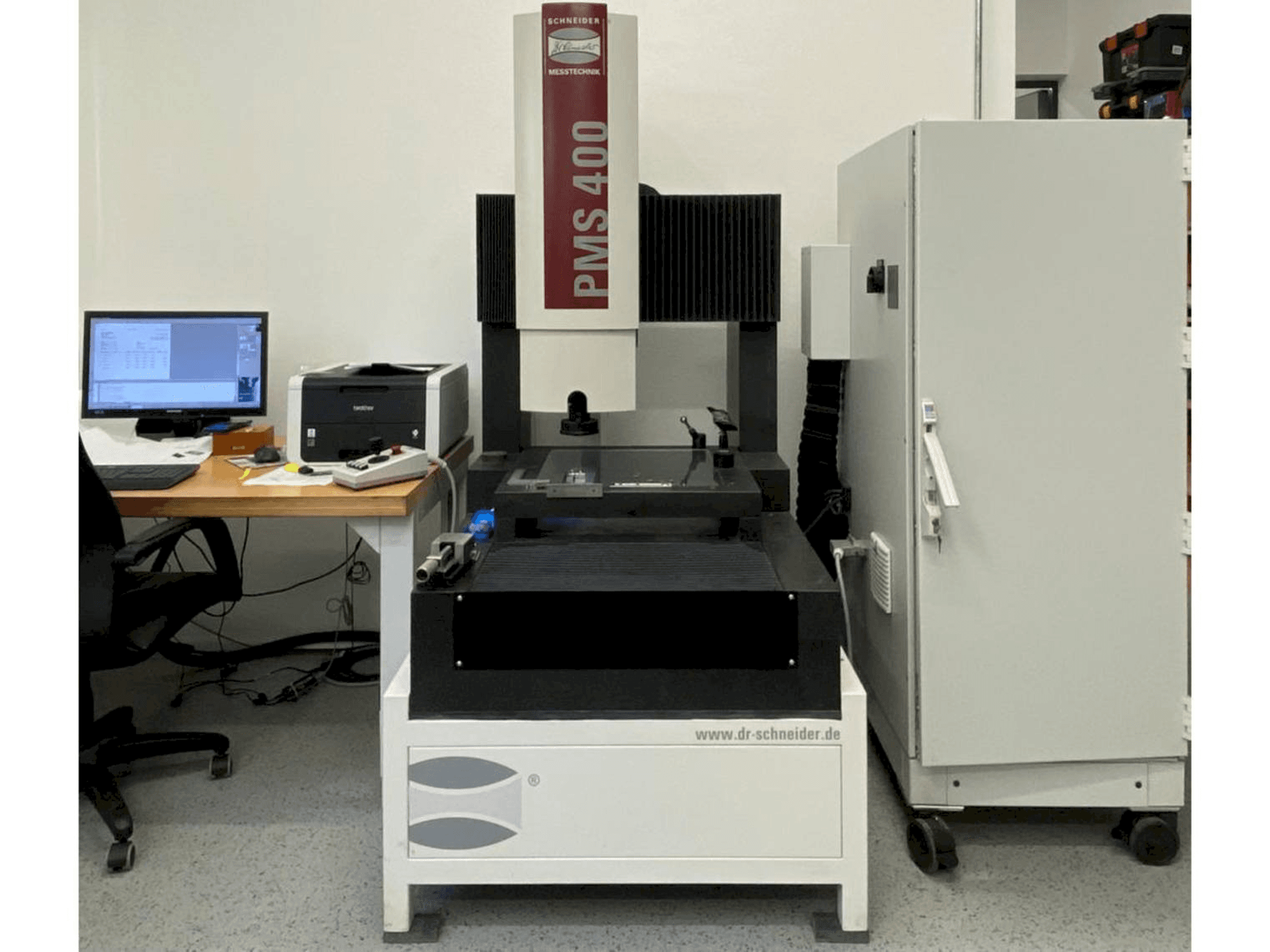 Makine HEINRICH SCHNEIDER PMS 400 - Önden görünüm