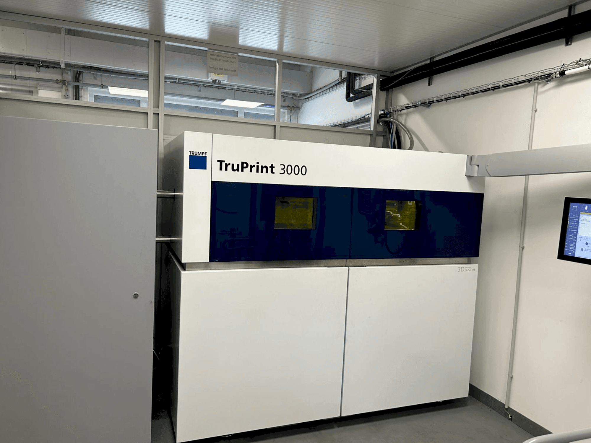 Makine TRUMPF TruPrint 3000 - Önden görünüm