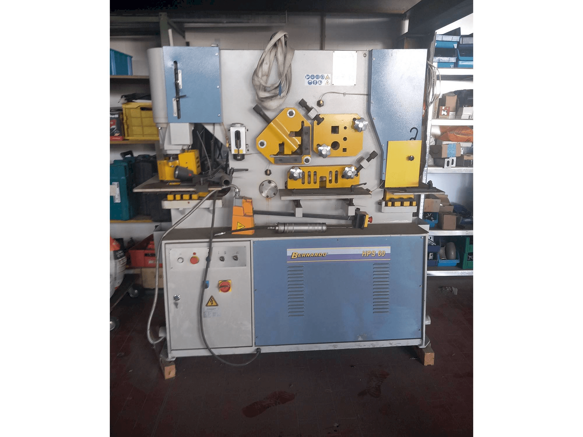 Makine Bernardo HPS 60 - Önden görünüm