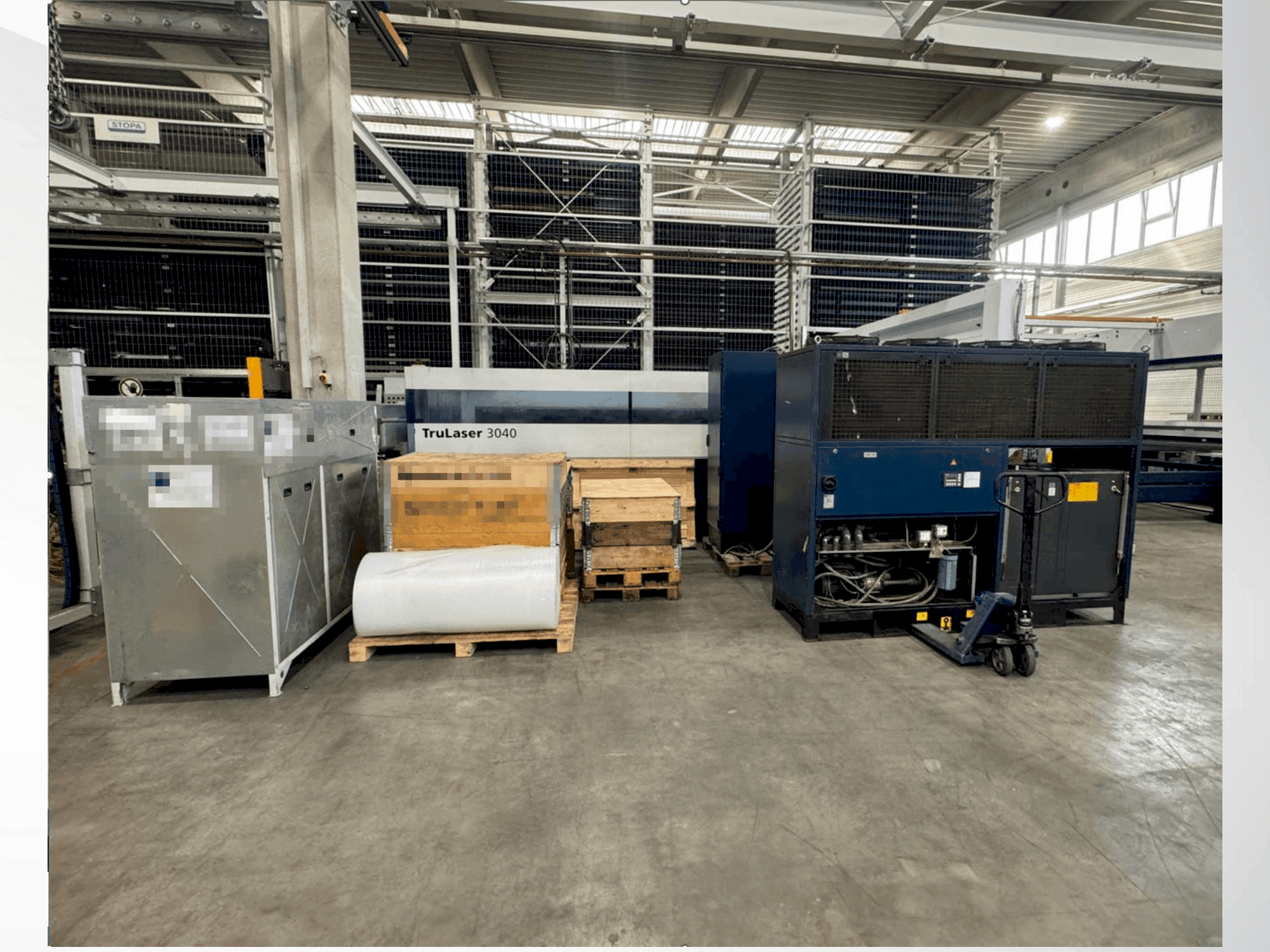 Makine TRUMPF TruLaser 3040 - Önden görünüm