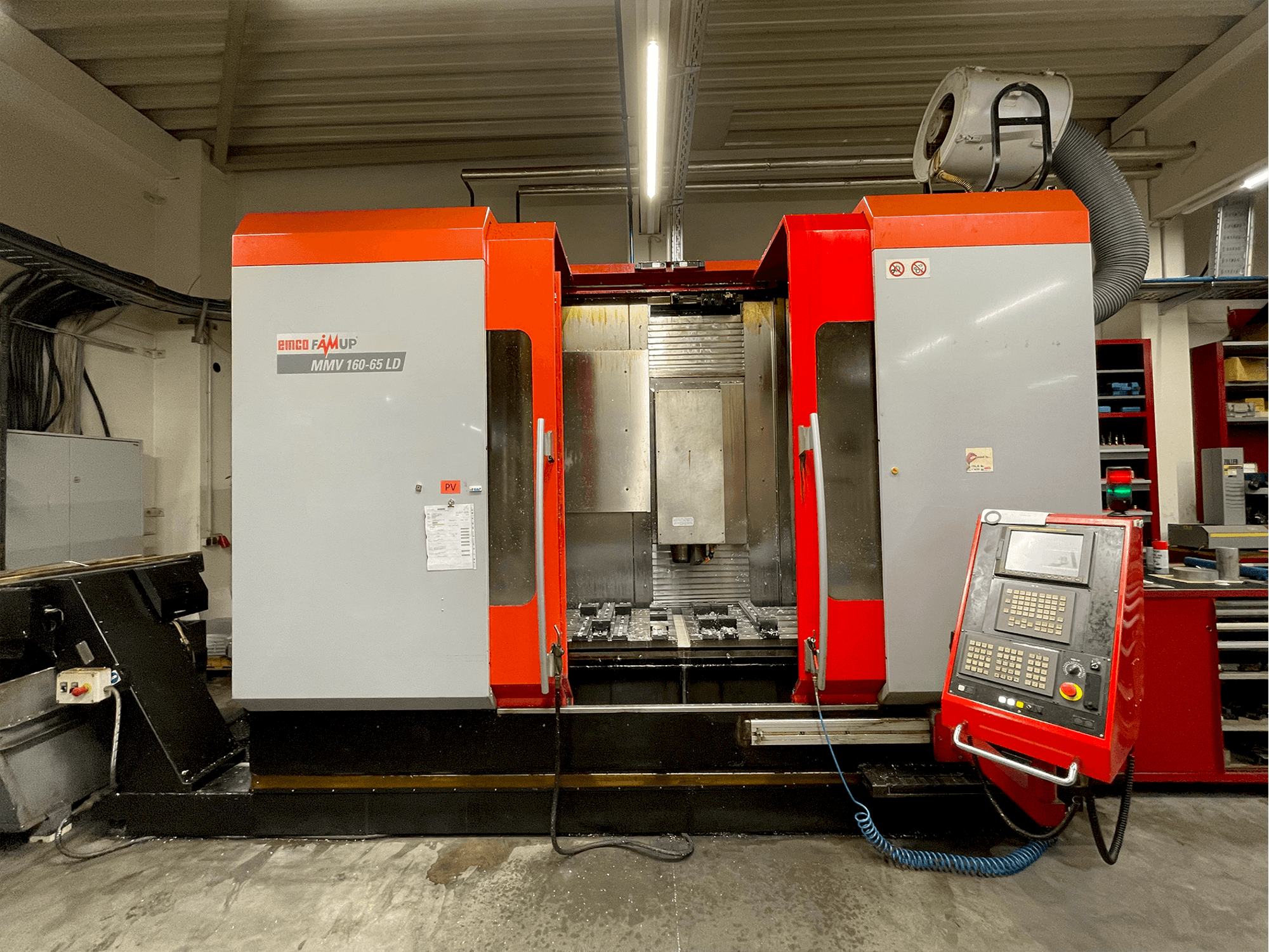 Makine EMCO Famup MMV-160-65LD - Önden görünüm