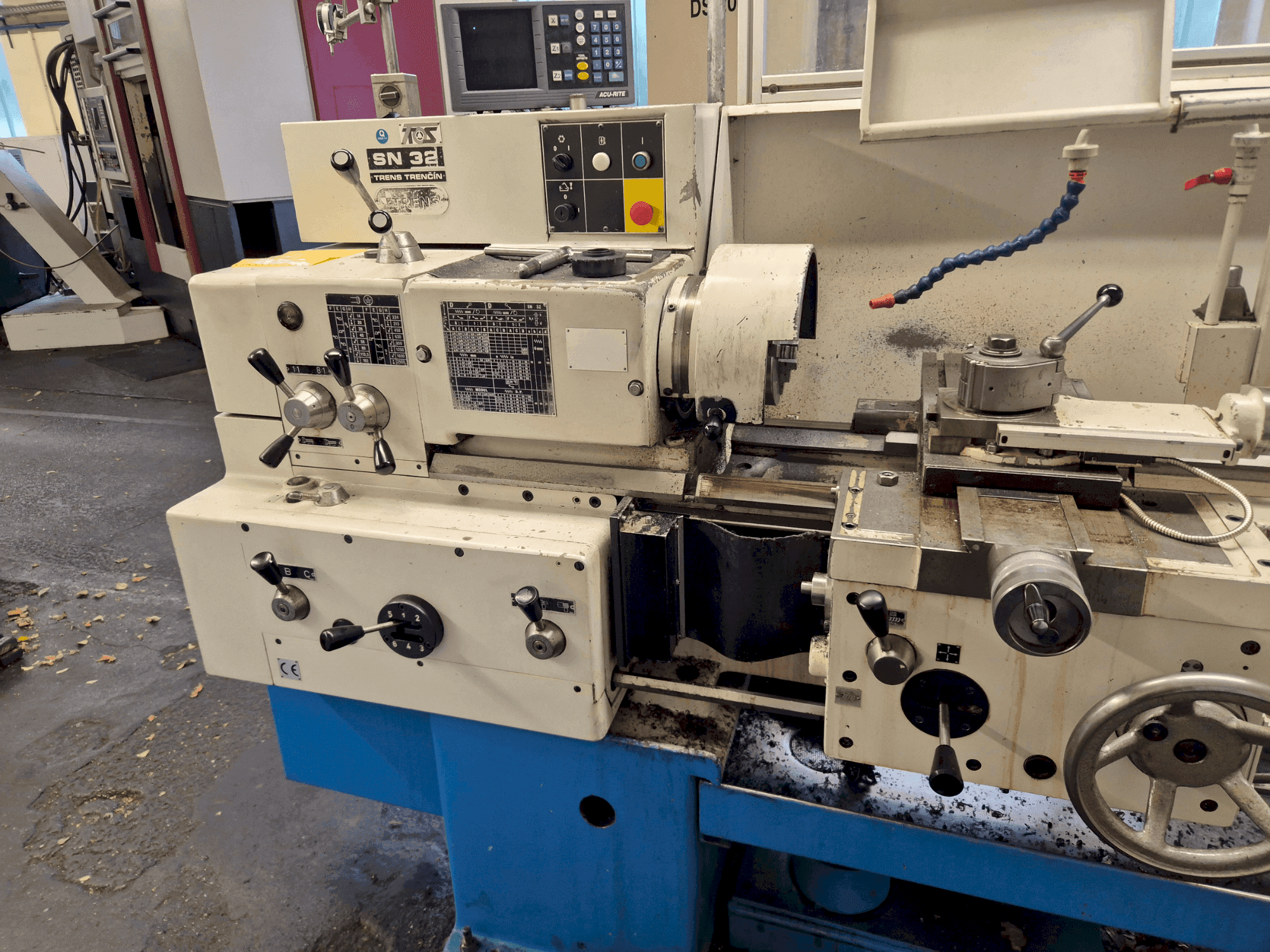 Makine TRENS SN 32 - Önden görünüm