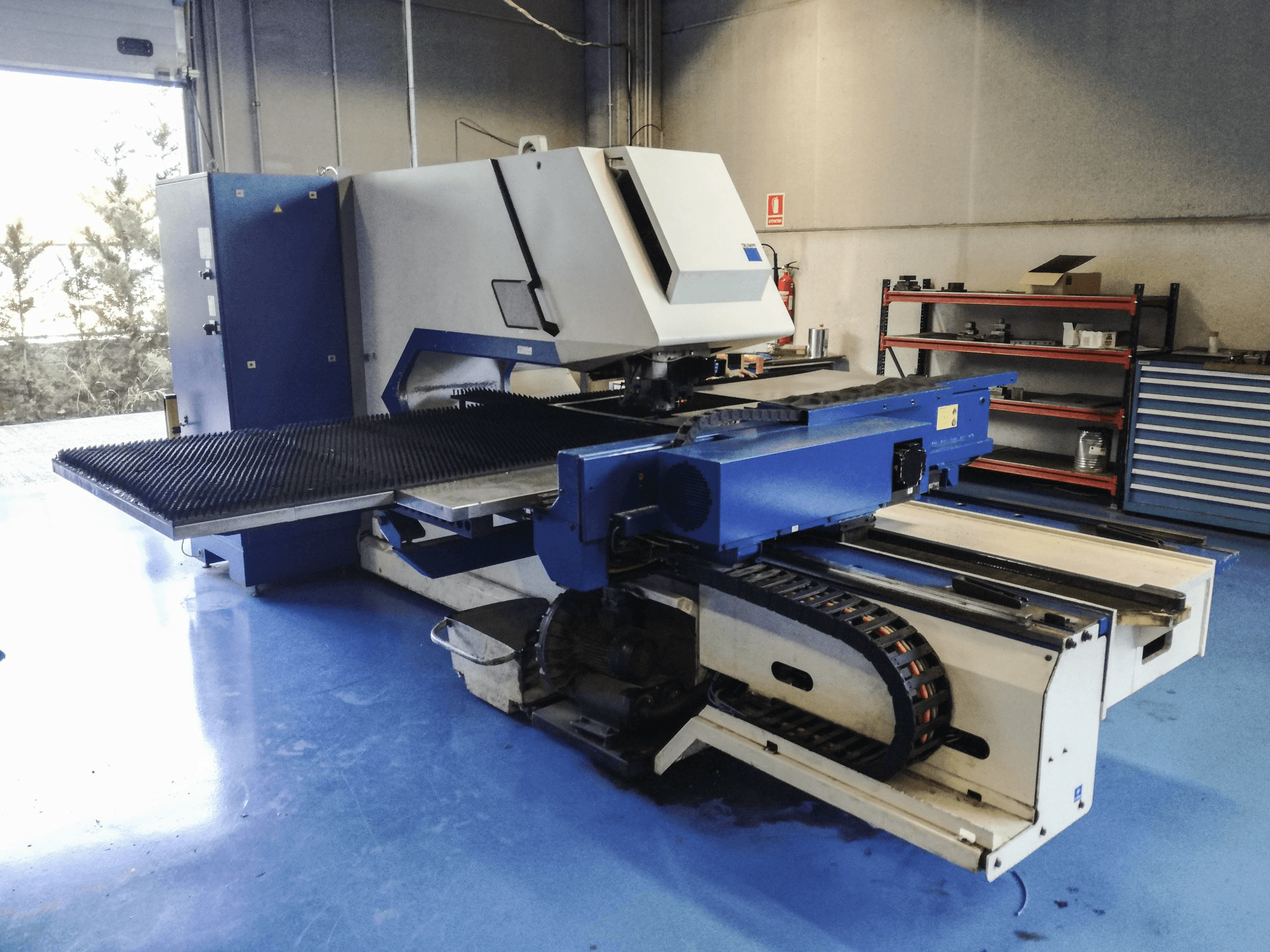 Makine Trumpf - Sol görünüm Trumatic 2000 R