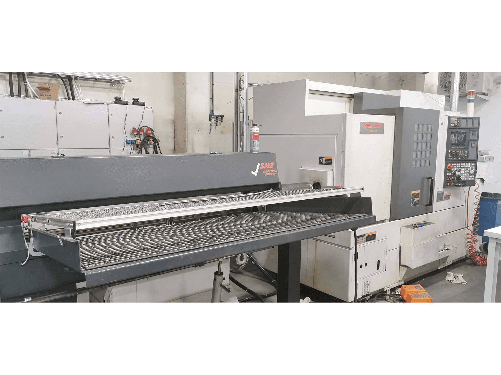 Makine MORI SEIKI NL 1500 MC 7500 - Önden görünüm