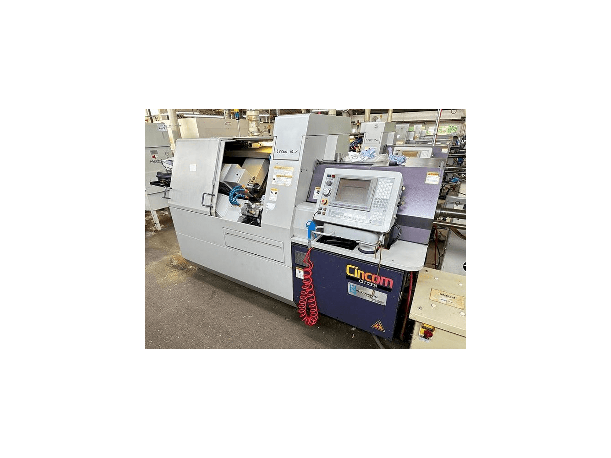 Makine Citizen M32 III - Önden görünüm