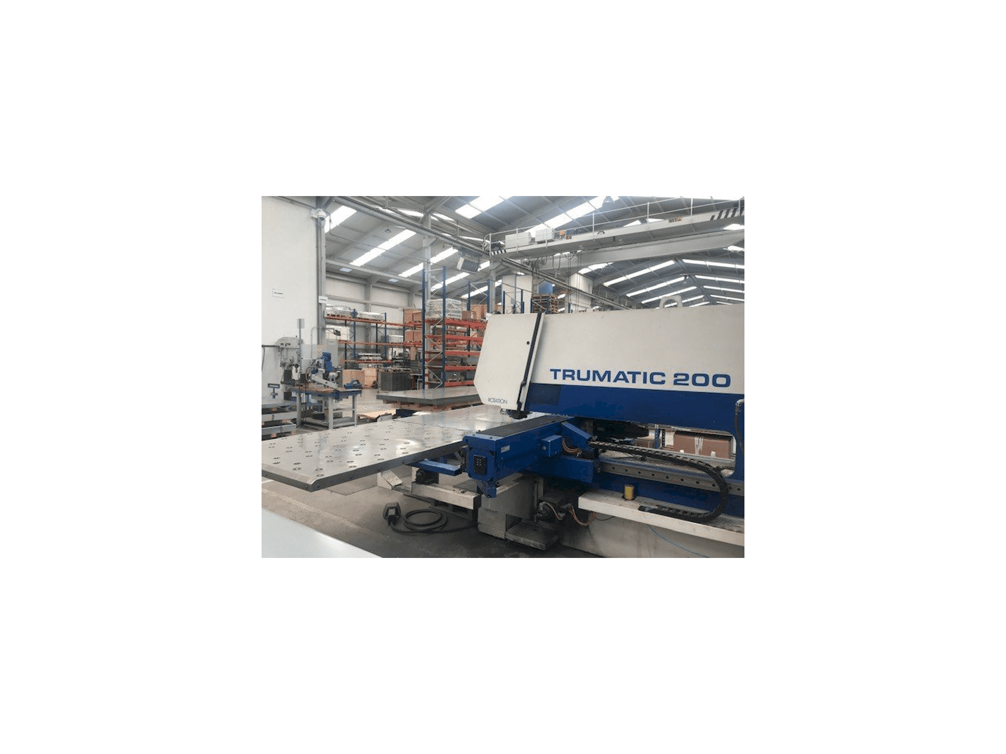 Makine Trumpf Trumatic 200 - Sol taraftaki görüntü