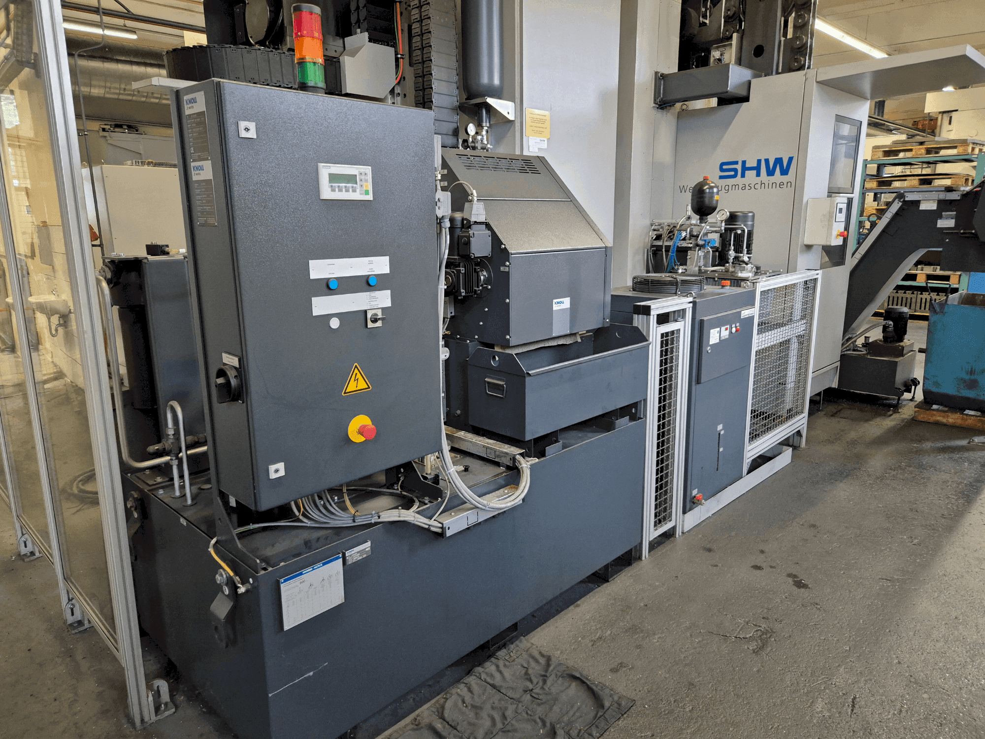 Makine SHW Unispeed 5 - Önden görünüm