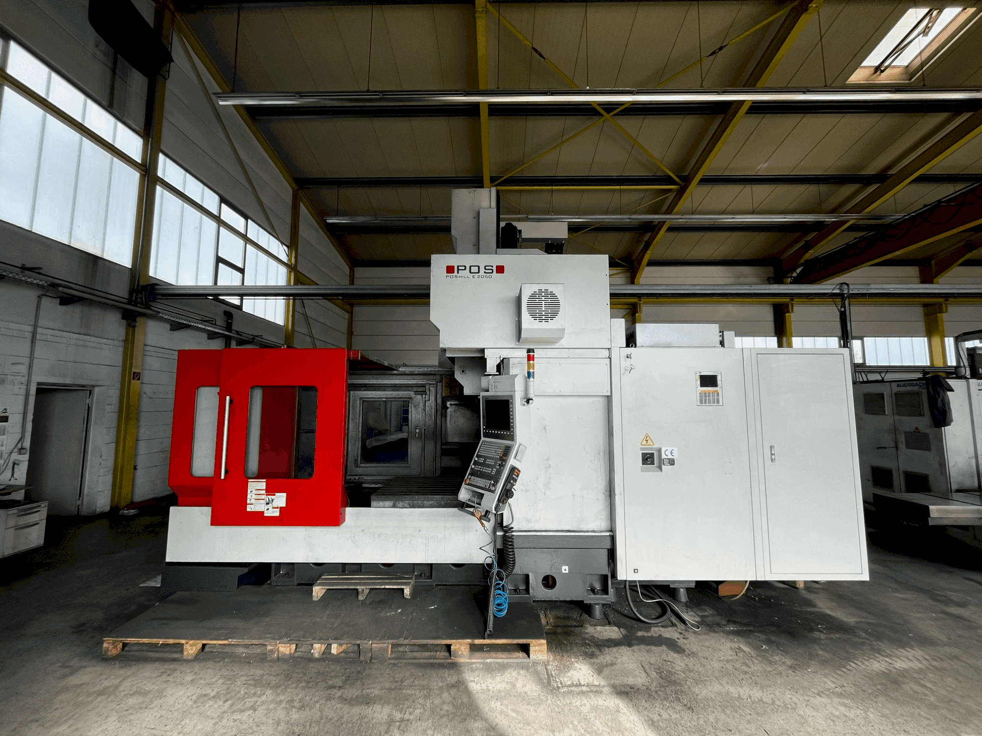 Makine POSmill E 2050 - Önden görünüm