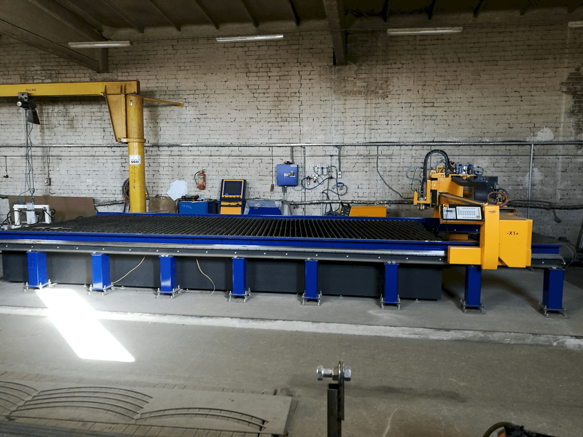Makine MicroStep PlasmaCut 6001.25PG - Önden görünüm