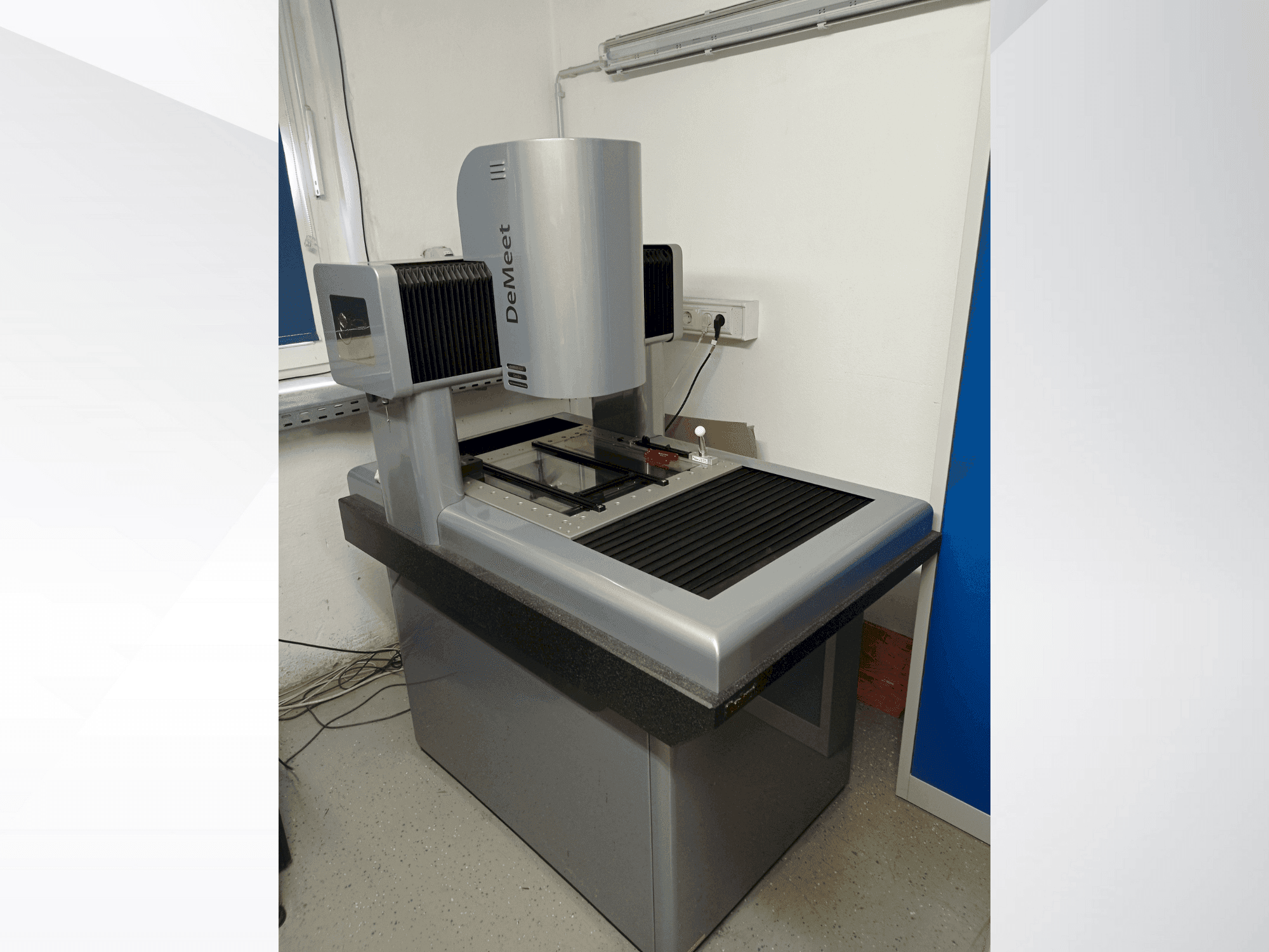 Makine SCHUT DeMeet 404 - Önden görünüm