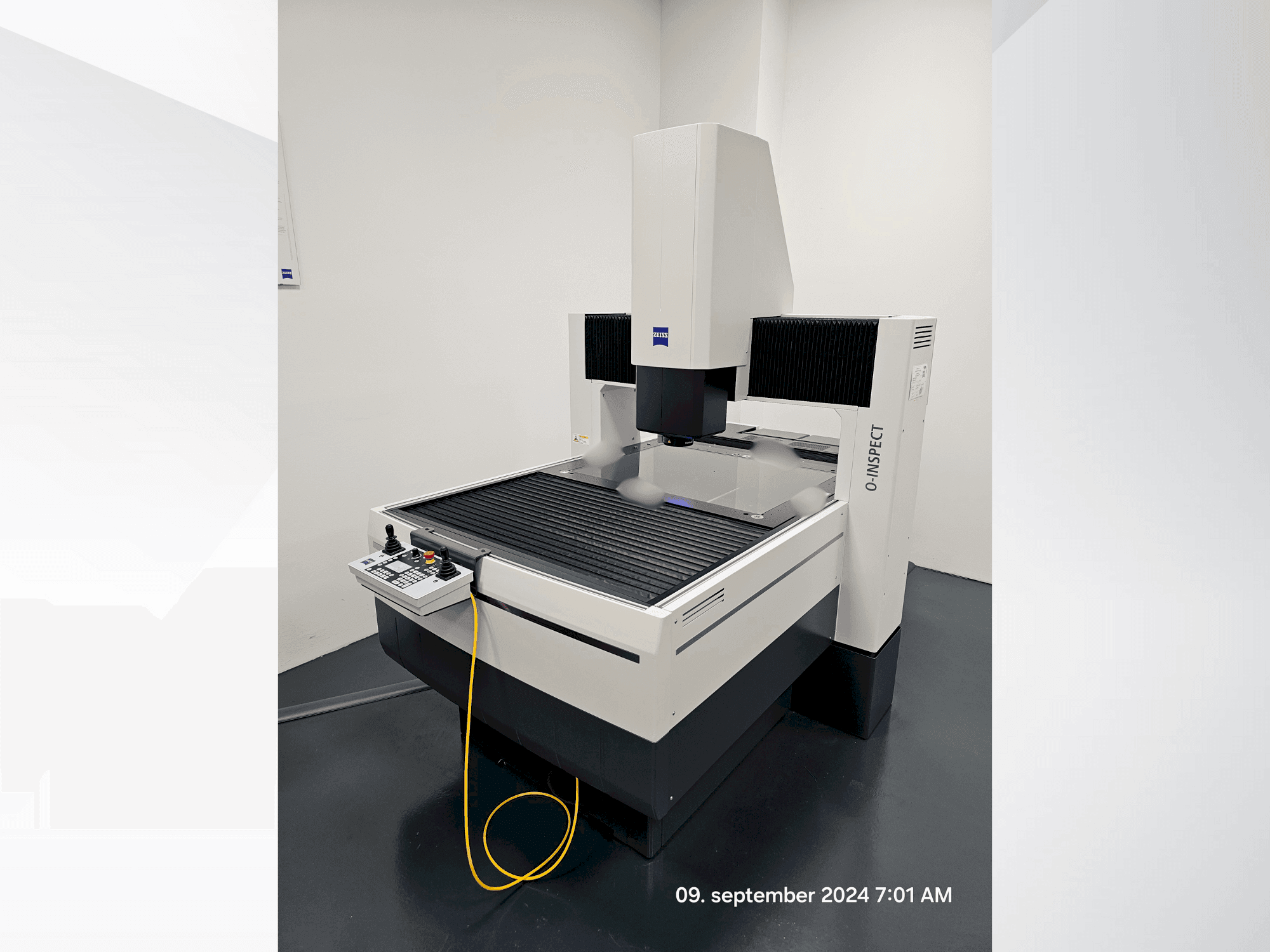 Makine ZEISS 0-inspect - Önden görünüm