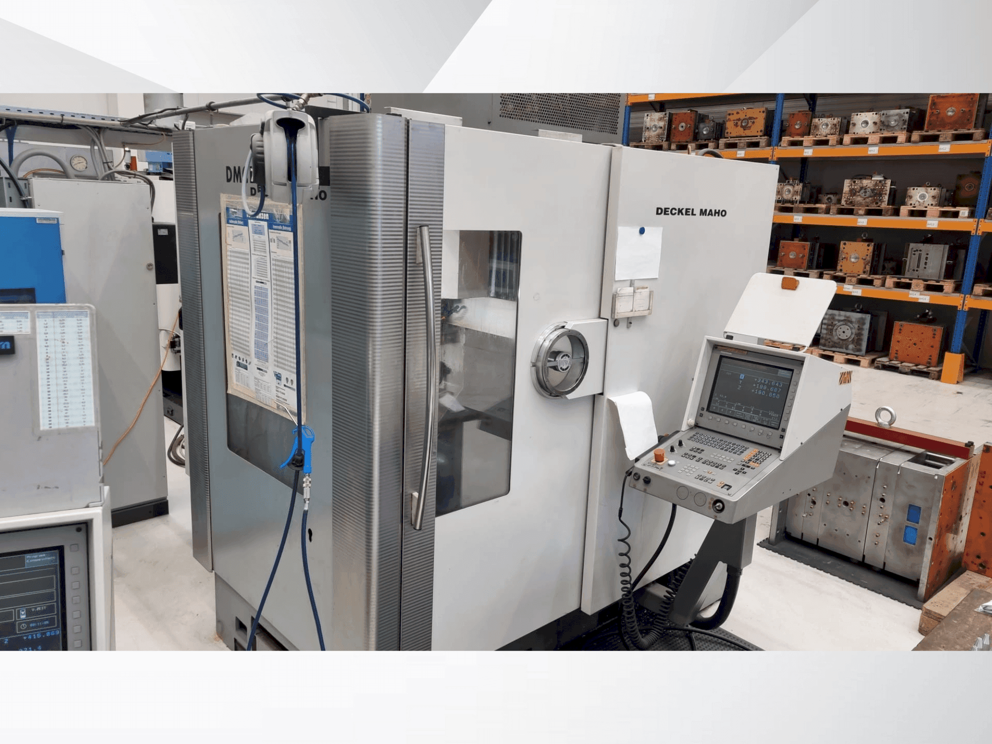 Makine DECKEL MAHO DMC 70 V - Önden görünüm