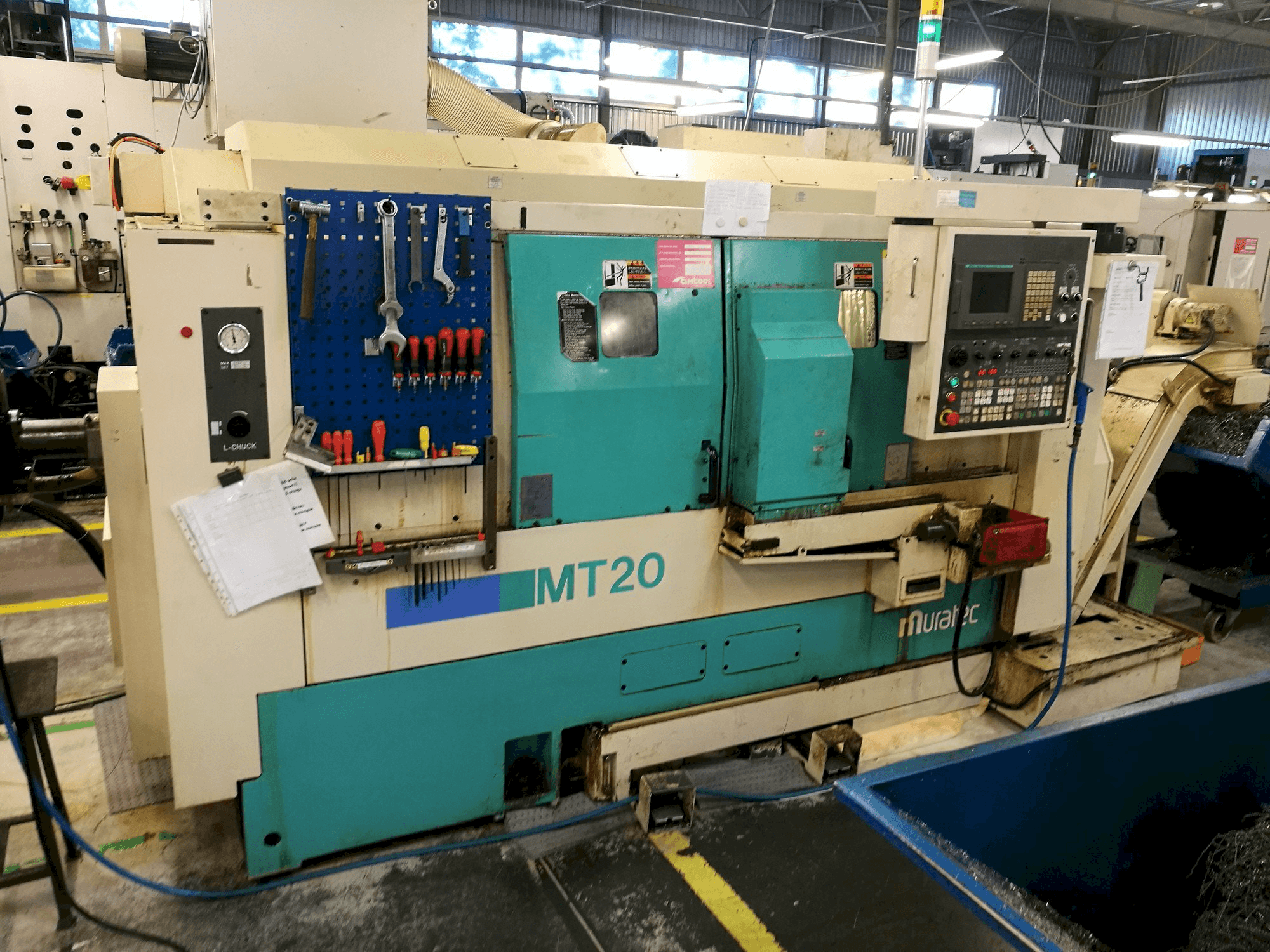 Makine Muratec MT20 - Önden görünüm