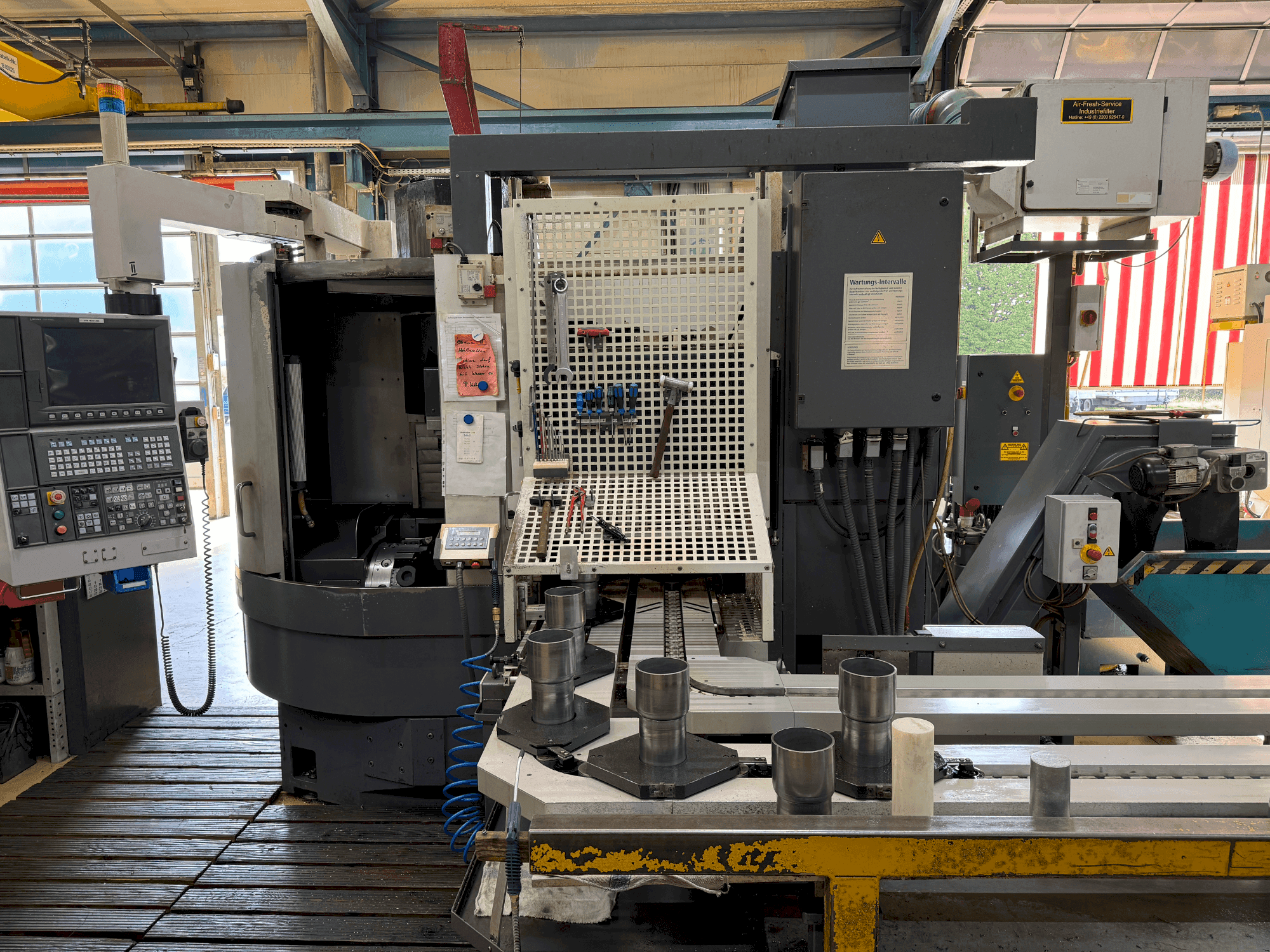 Makine Okuma LVT 300-M - Önden görünüm