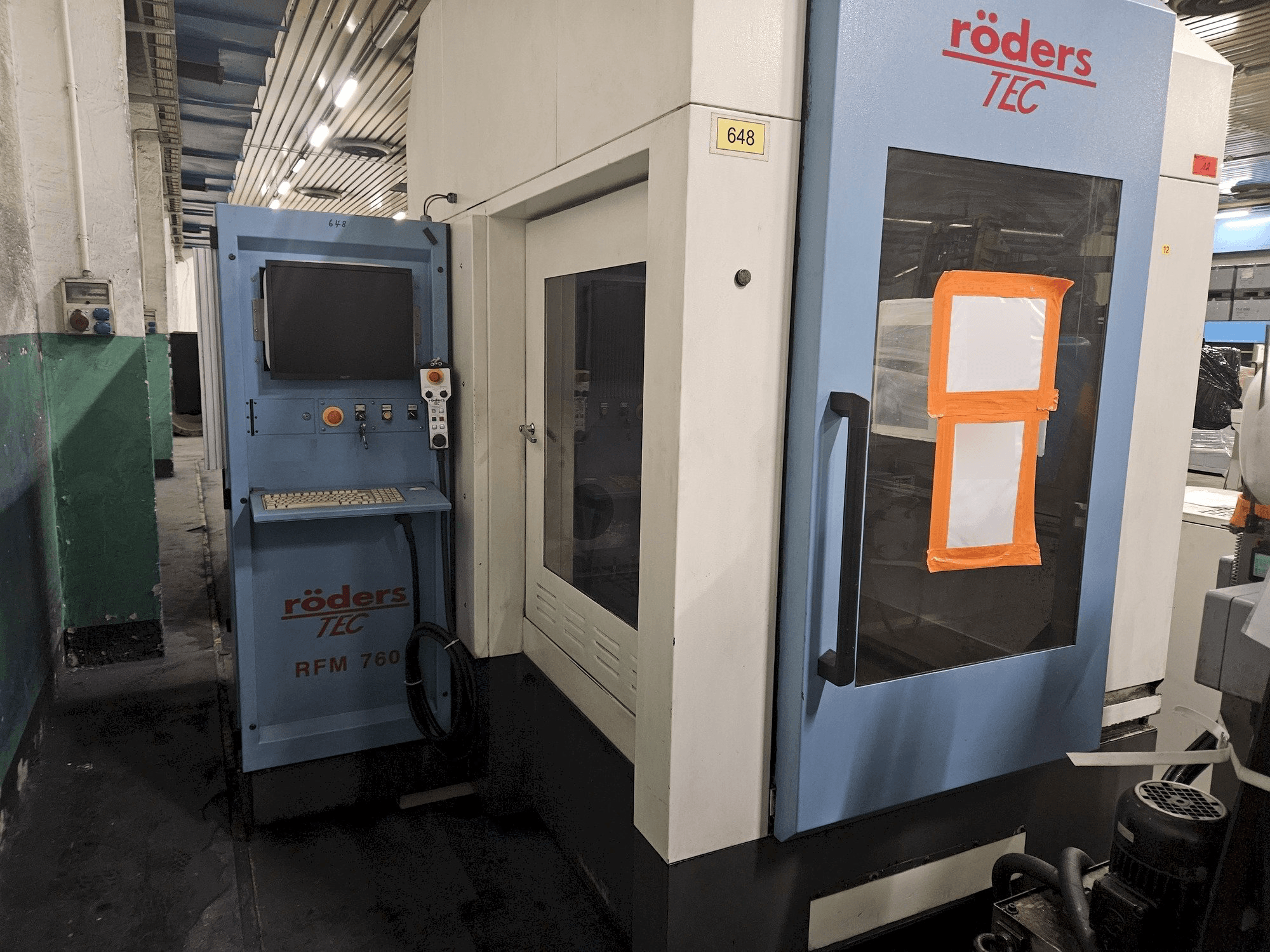 Makine RÖDERS RFM 760/2 - Önden görünüm