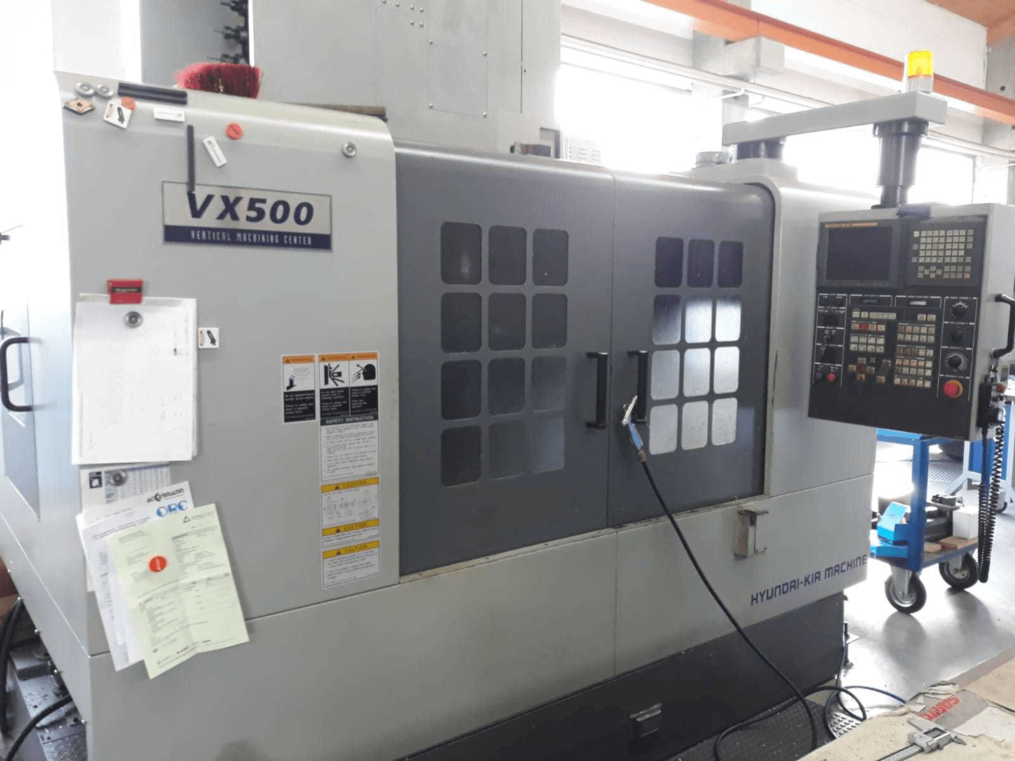 Makine Hyundai Kia VX500 - Önden görünüm