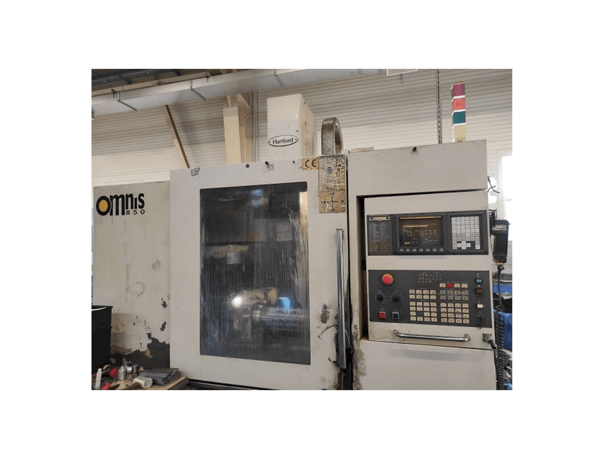 Makine Hartford Omnis 850 - Önden görünüm