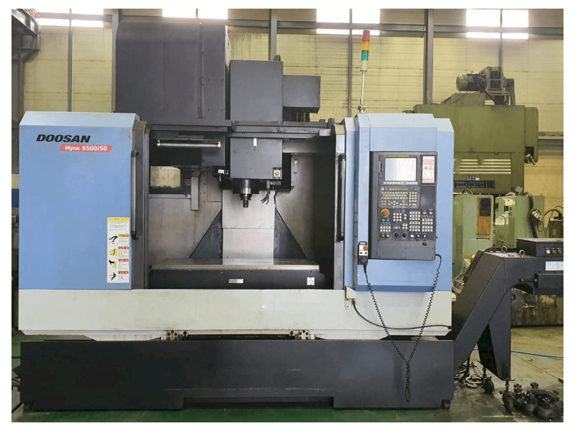 Makine Doosan Mynx 6500/50 - Önden görünüm