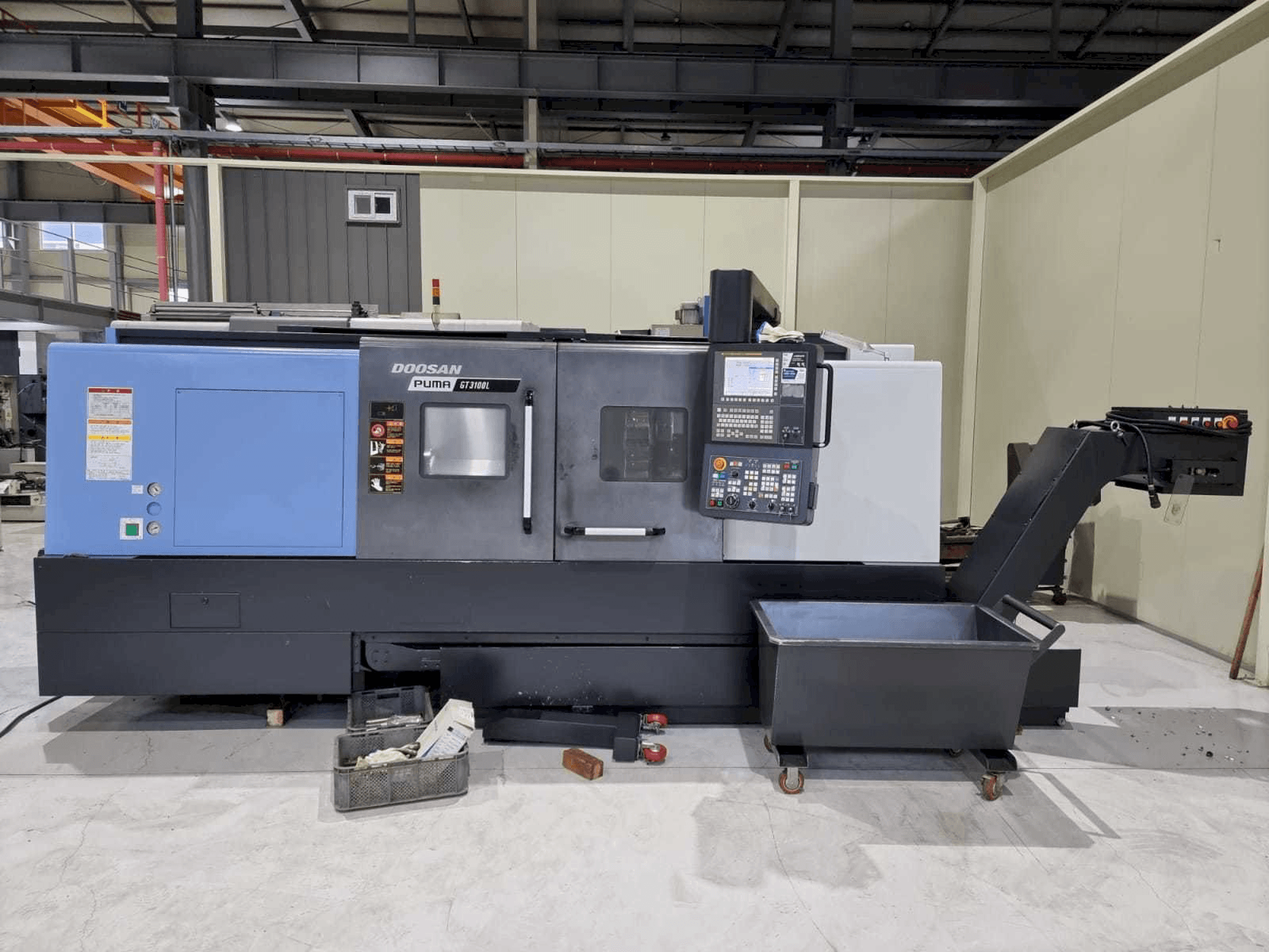 Makine Doosan PUMA GT3100L - Önden görünüm