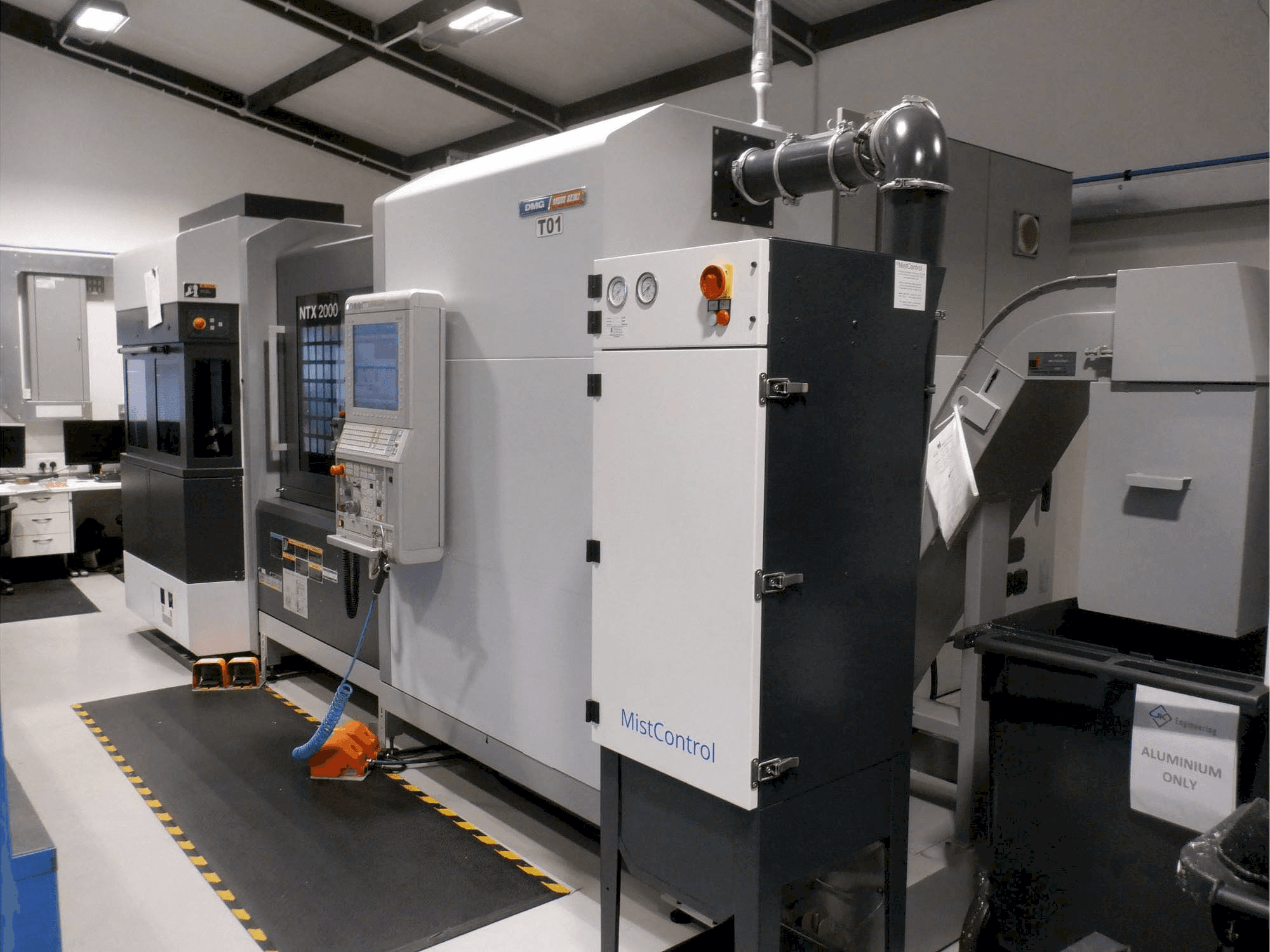 Makine DMG MORI NTX 2000 - Önden görünüm