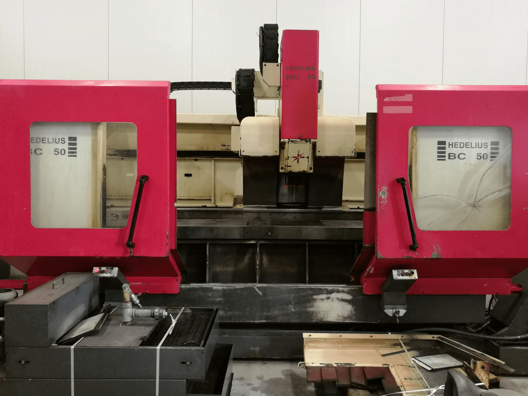 Makine HEDELIUS BC 50 - Önden görünüm