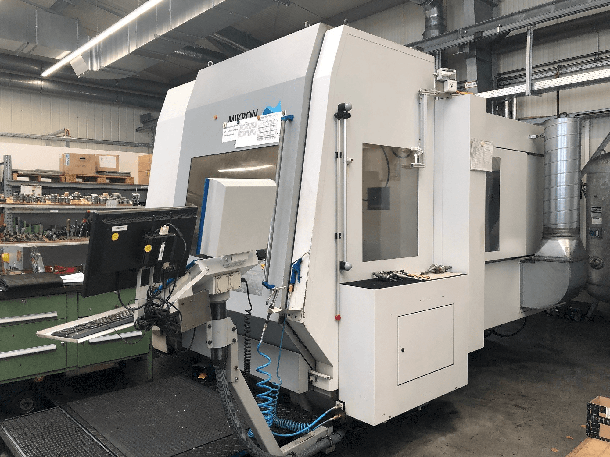 Makine MIKRON UPC 1150 - Önden görünüm