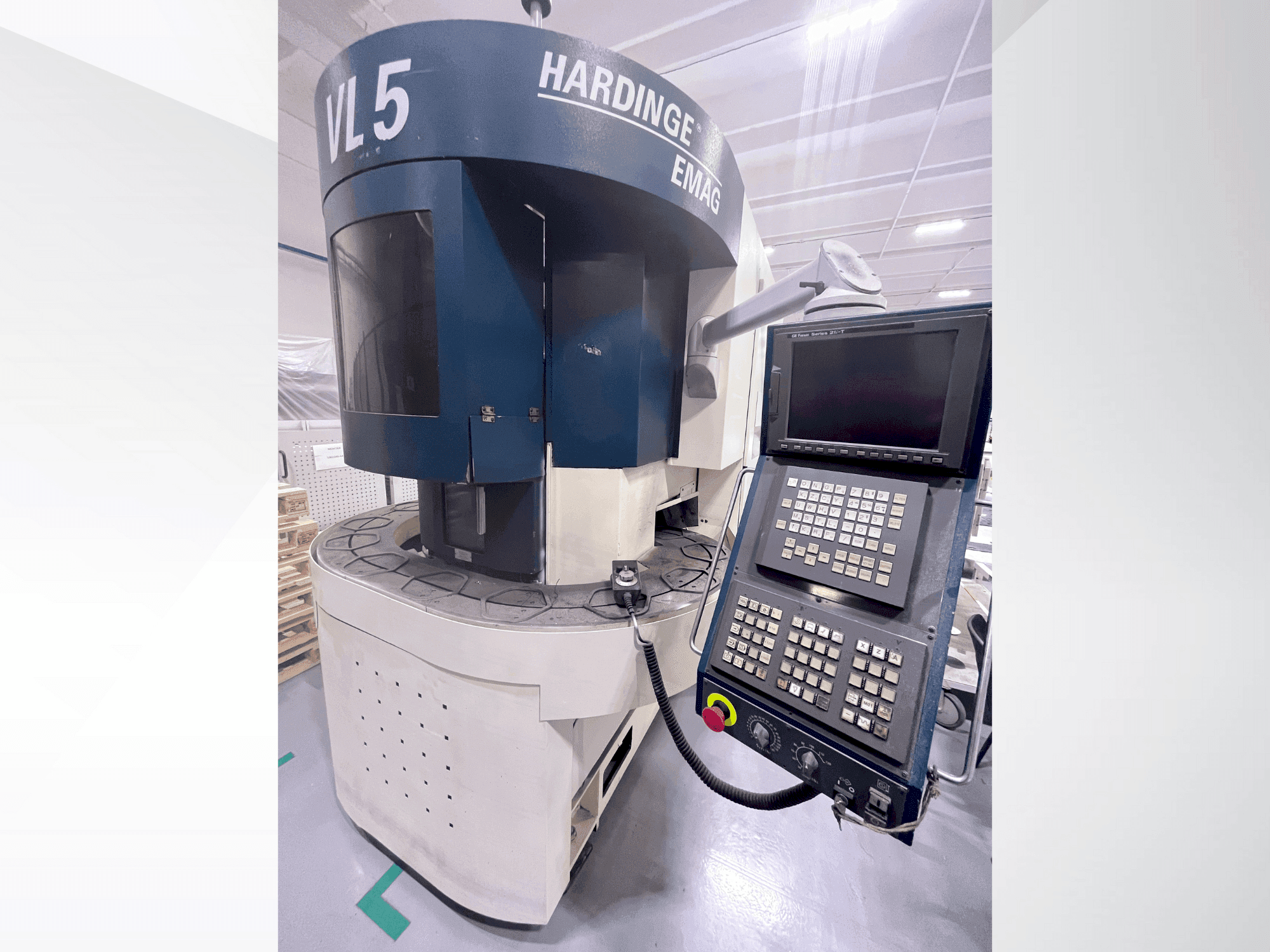Makine HARDINGE VL-5 - Önden görünüm