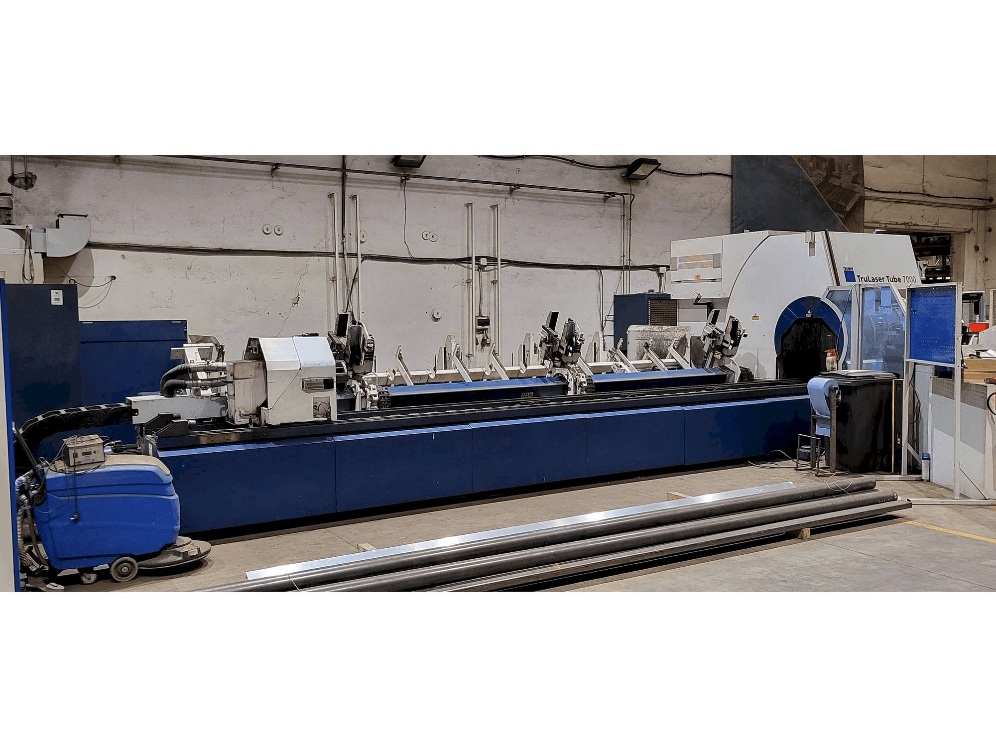 Makine Trumpf TruLaser Tube 7000 - Önden görünüm