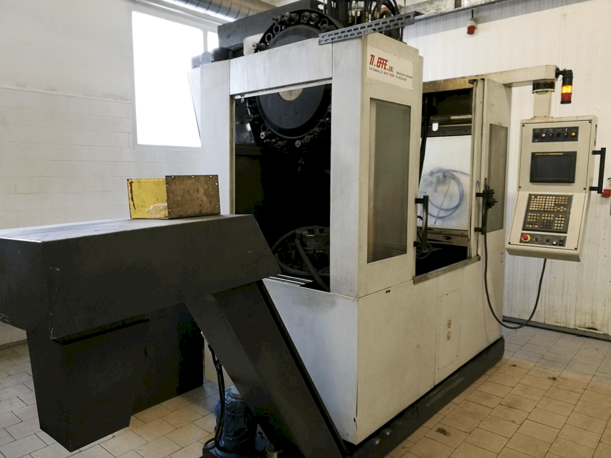 Makine RMT Kompakt 8 - Önden görünüm