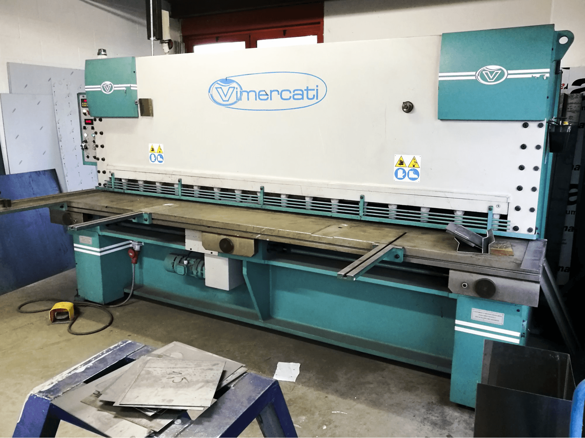 Makine Vimercati - Sağdan görünüm CSI 3050x6