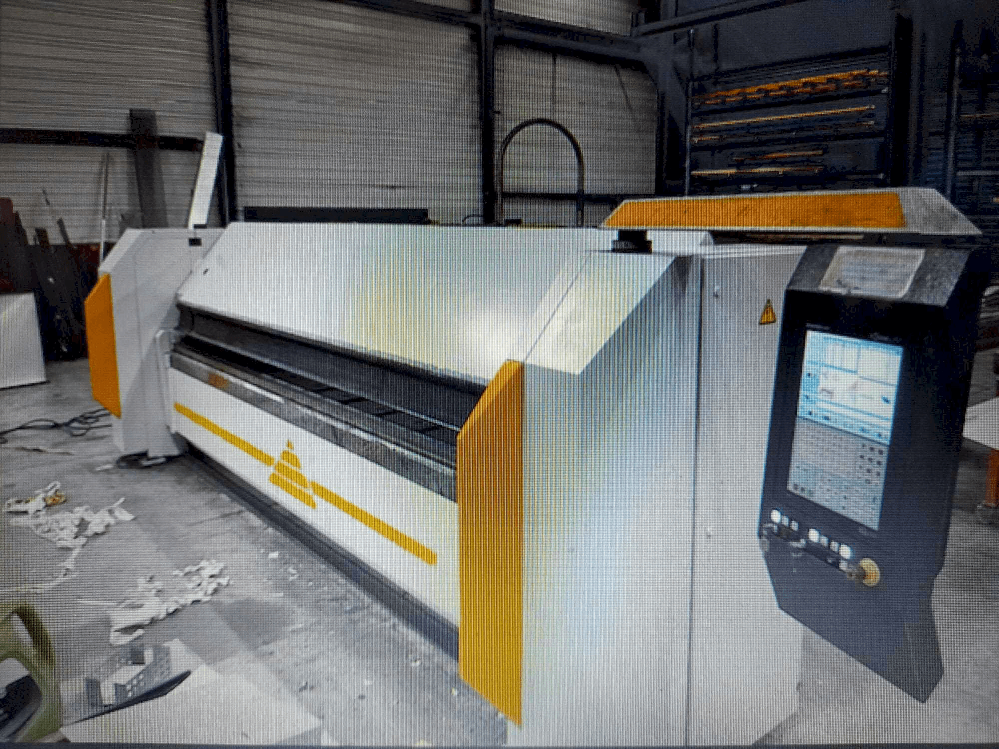 Makine RAS 73.40 flexibend - Önden görünüm