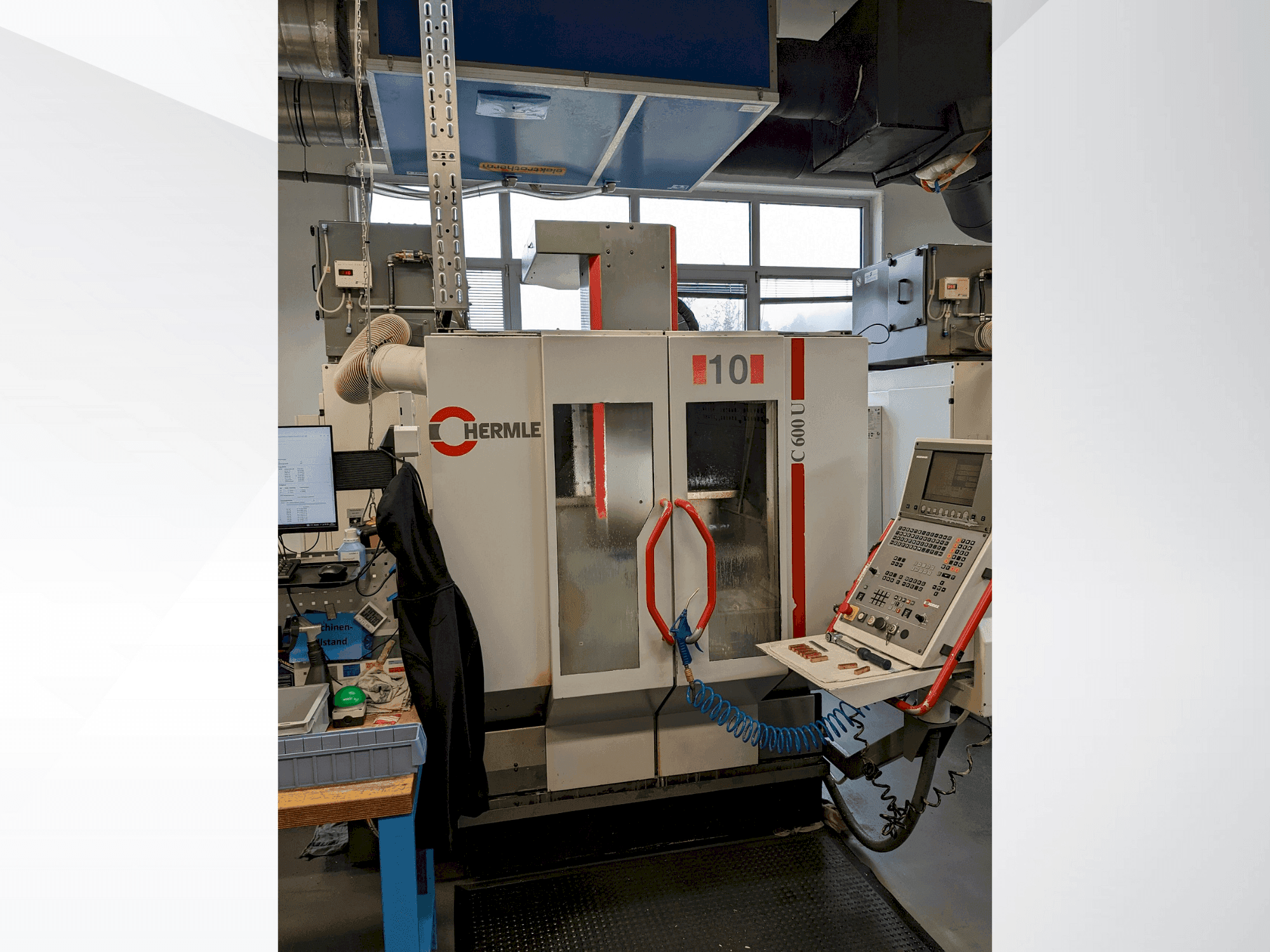 Makine HERMLE C600U - Önden görünüm