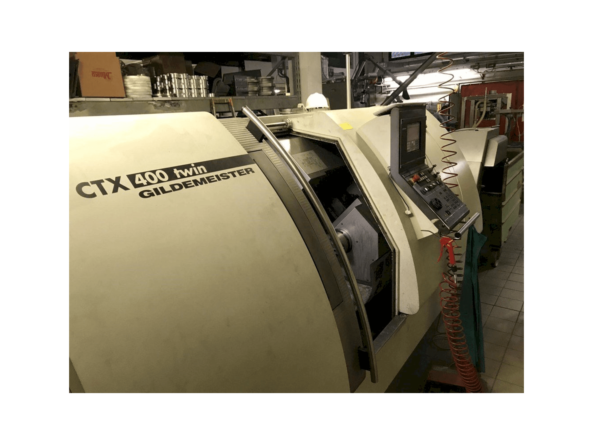 Makine Gildemeister CTX 400 Twin - Önden görünüm
