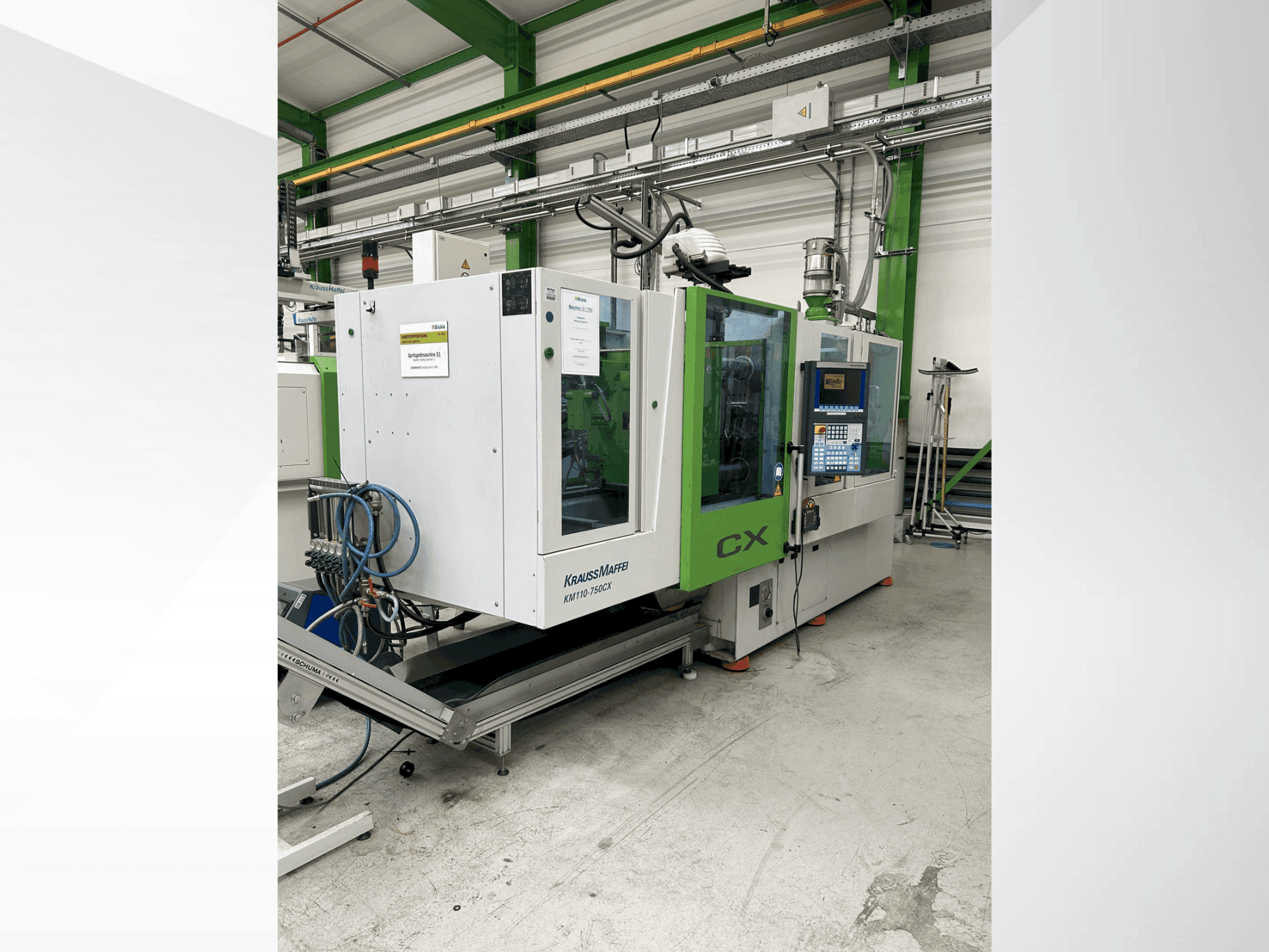 Makine Krauss Maffei 110-750 CX - Önden görünüm