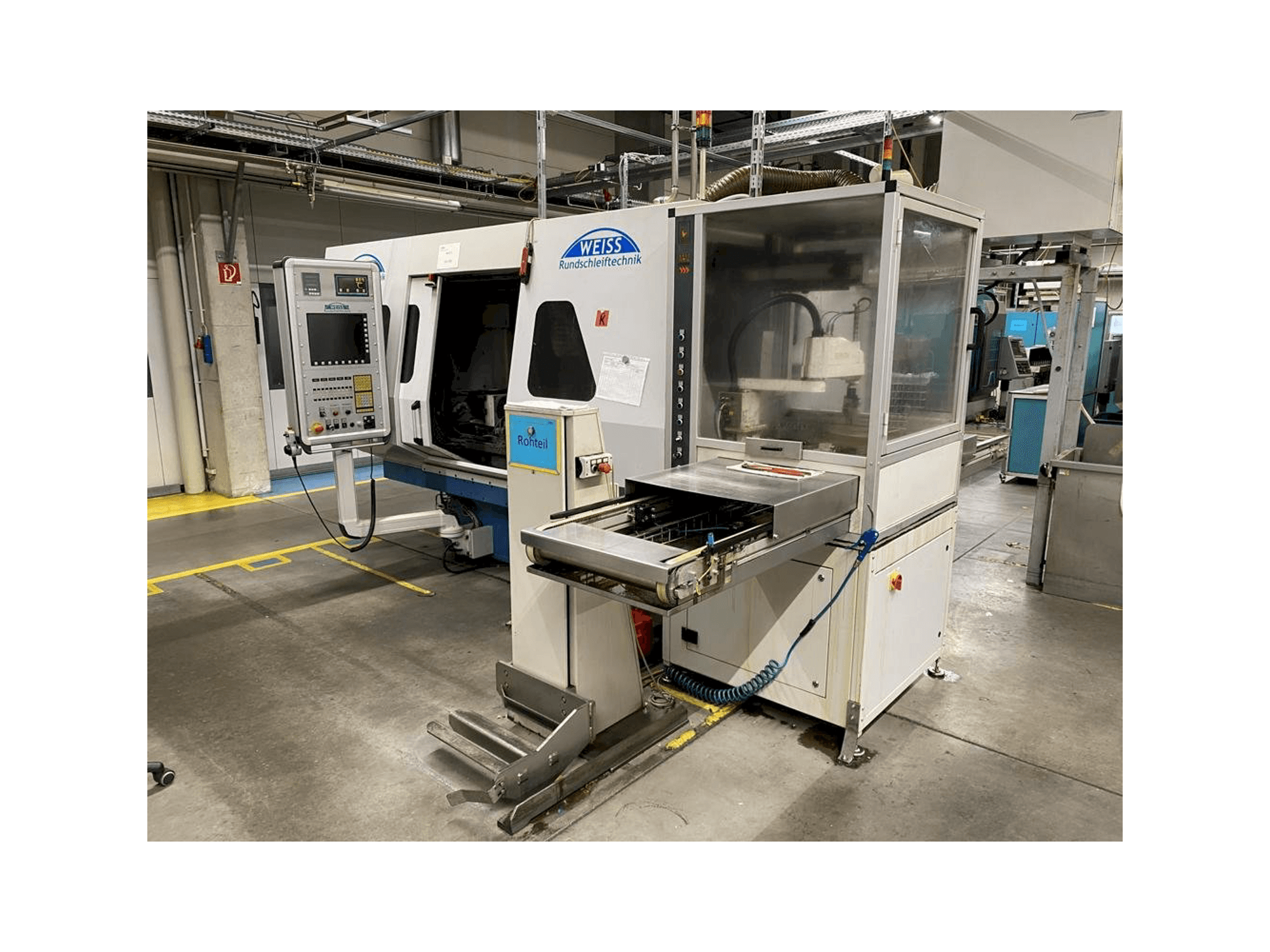 Makine WEISS SER 07-14 K33-1 - Önden görünüm