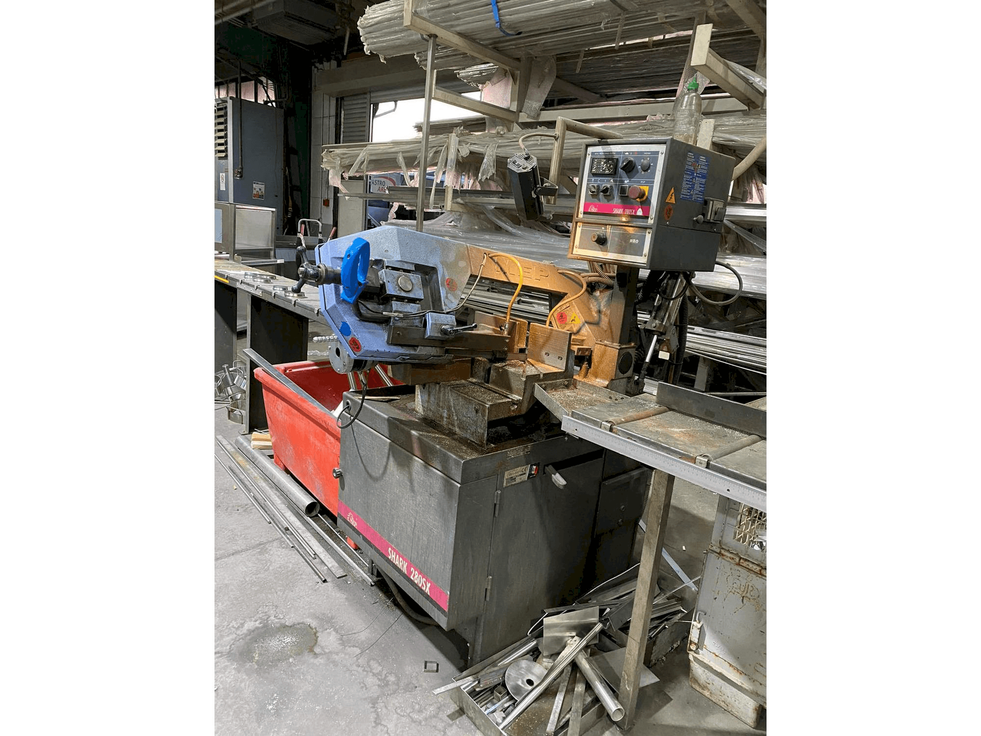 Makine Nisshinbo MAP-750 - Önden görünüm