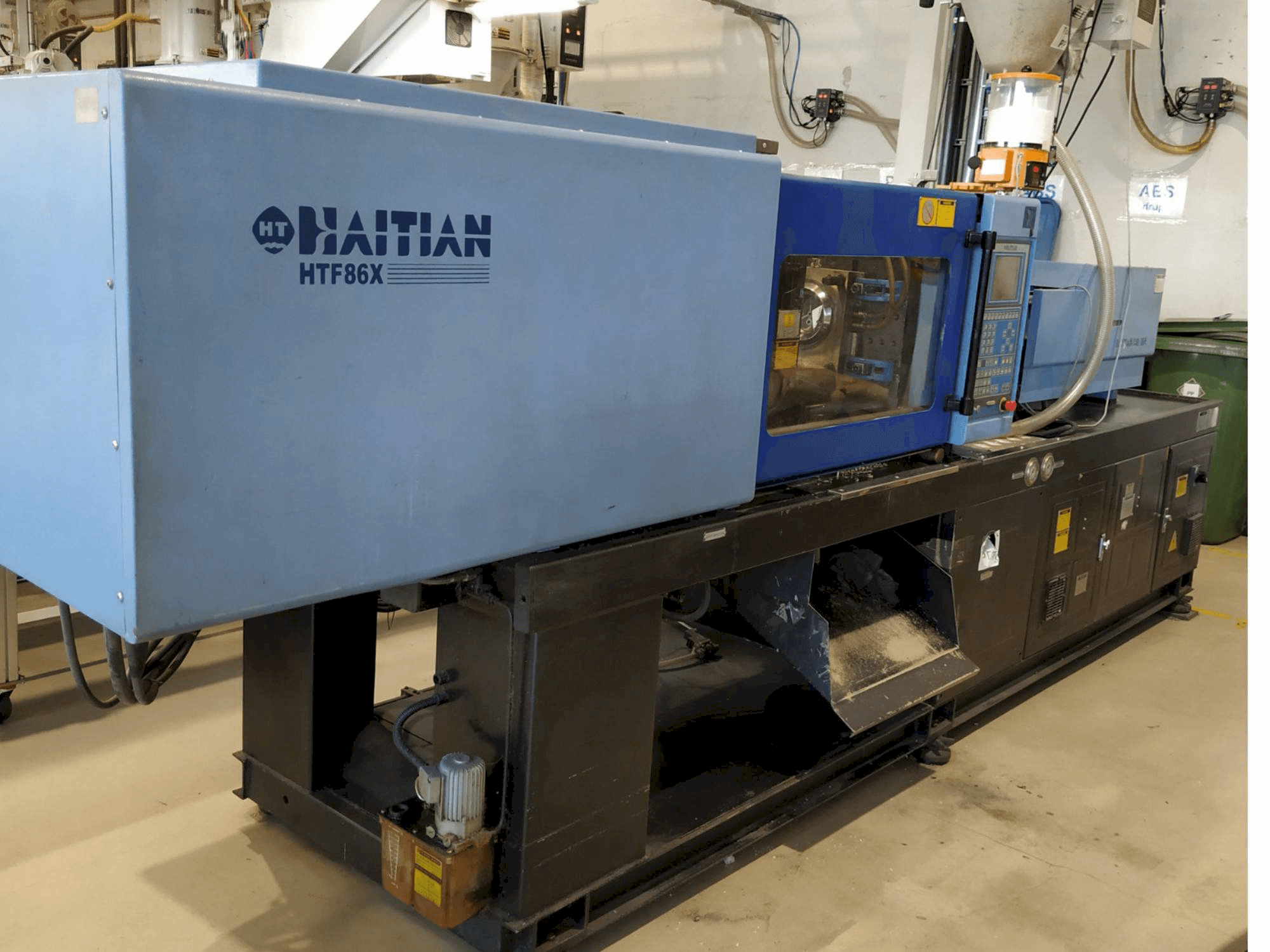 Makine HAITIAN HTF86X - Sol taraftaki görüntü